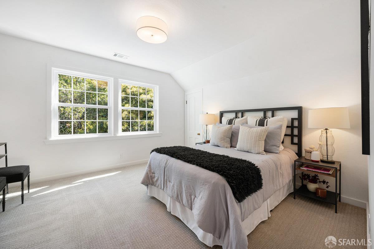 Detail Gallery Image 25 of 69 For 5262 Alhambra Valley Rd, Martinez,  CA 94553 - 5 Beds | 3/1 Baths