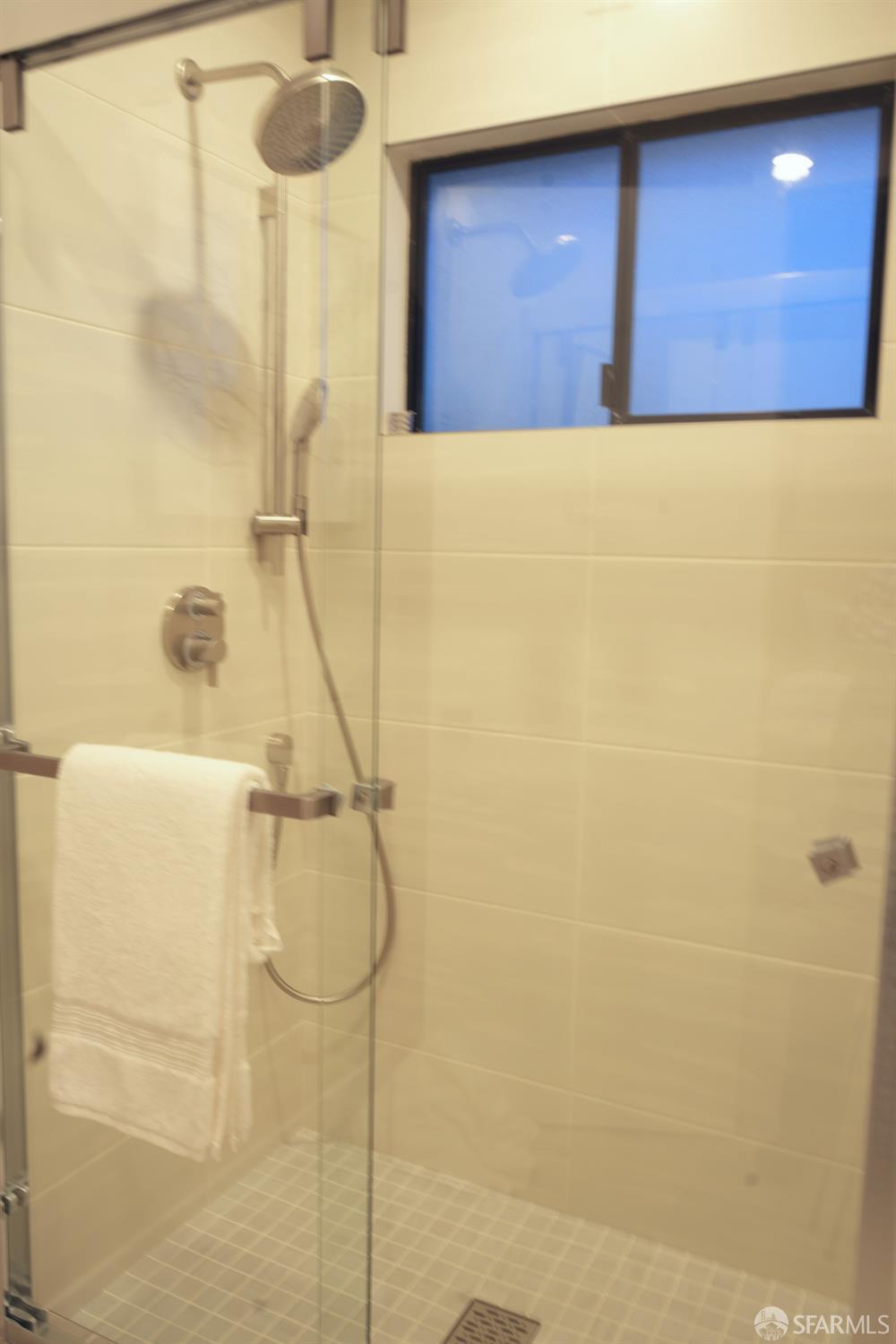 Detail Gallery Image 40 of 49 For 340 Alta Mesa Dr, South San Francisco,  CA 94080 - 4 Beds | 3 Baths