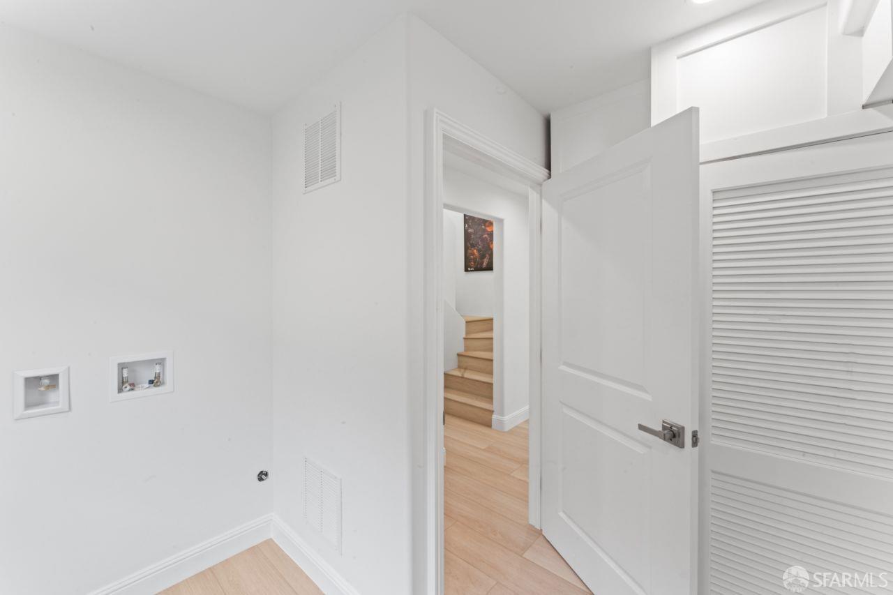 Detail Gallery Image 13 of 32 For 339 Monterey St, Brisbane,  CA 94005 - 2 Beds | 2/1 Baths