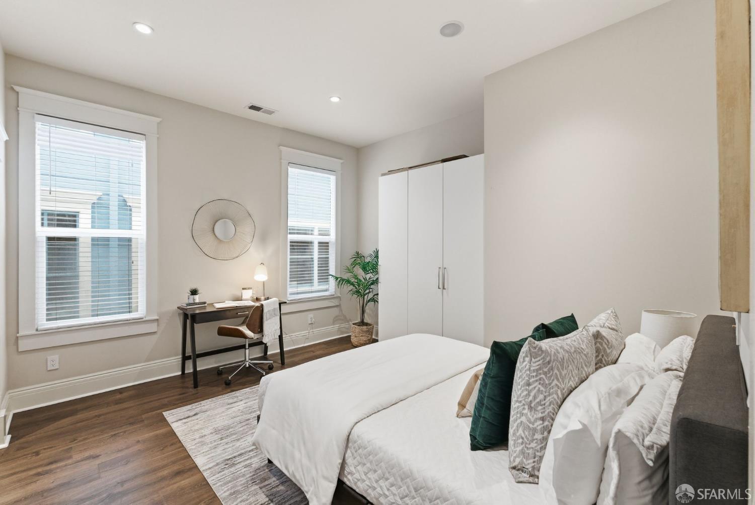 Detail Gallery Image 22 of 41 For 471 South Van Ness Ave, San Francisco,  CA 94103 - 4 Beds | 3 Baths