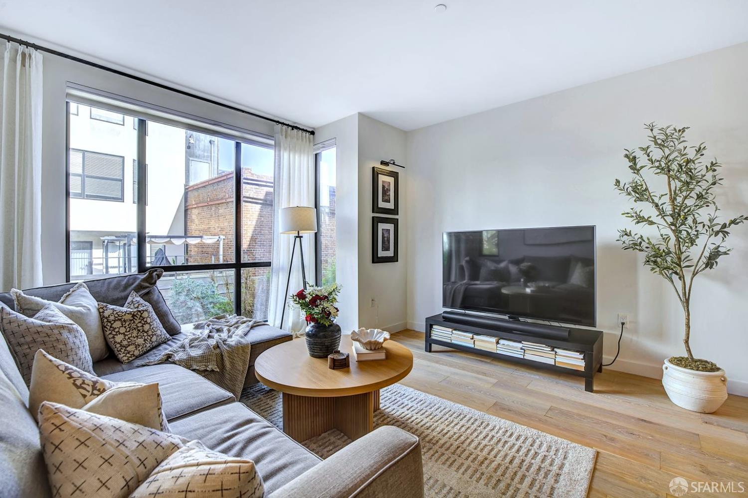 Detail Gallery Image 17 of 73 For 99 Rausch St #214,  San Francisco,  CA 94103 - 2 Beds | 2 Baths