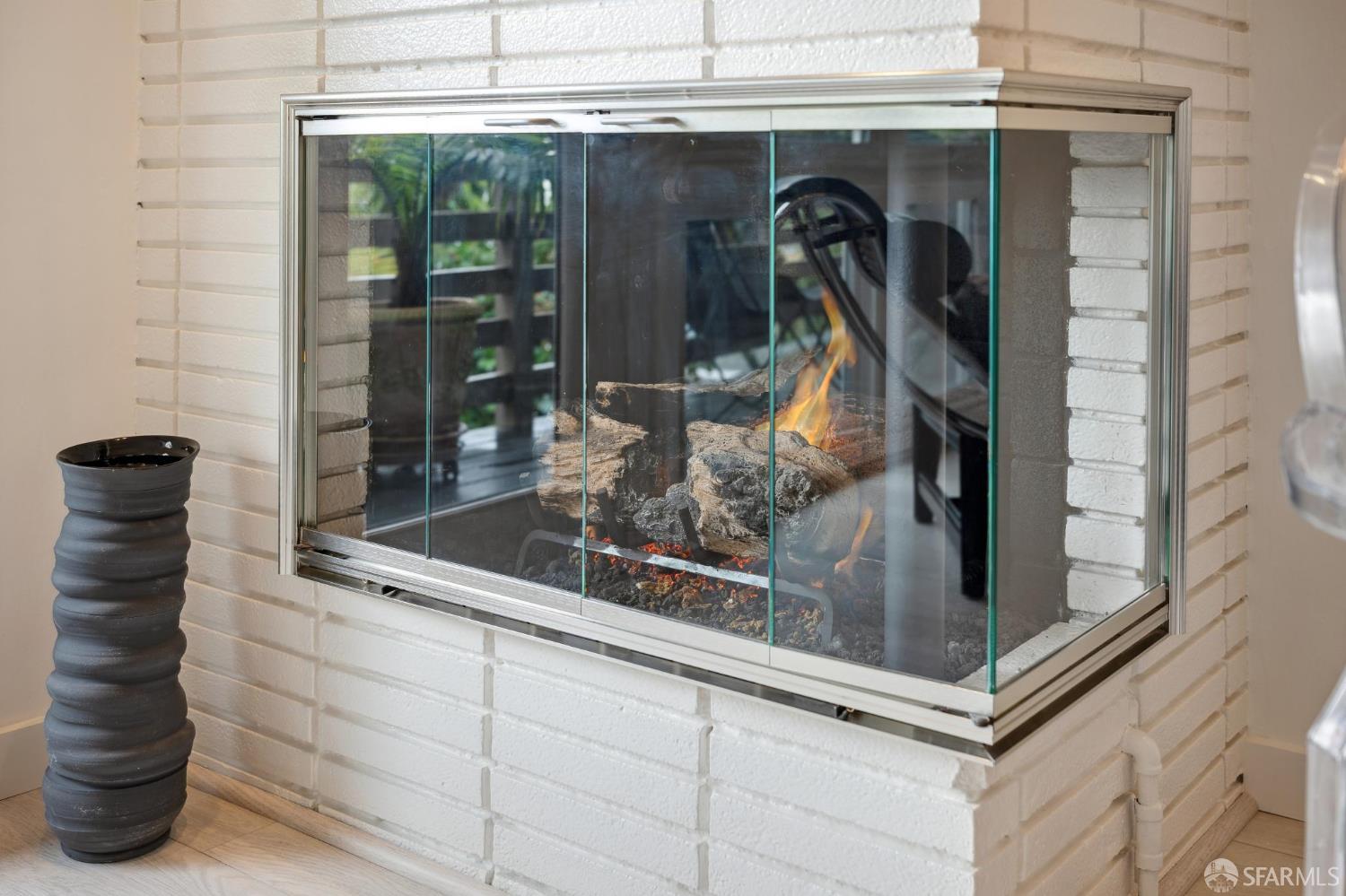 Detail Gallery Image 5 of 64 For 136 Clifford Ter, San Francisco,  CA 94117 - 3 Beds | 2 Baths