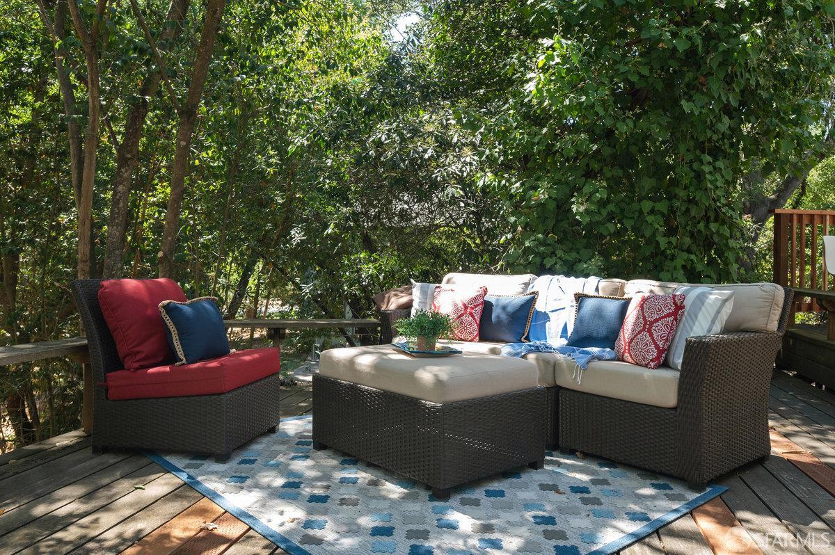 Detail Gallery Image 32 of 69 For 5262 Alhambra Valley Rd, Martinez,  CA 94553 - 5 Beds | 3/1 Baths