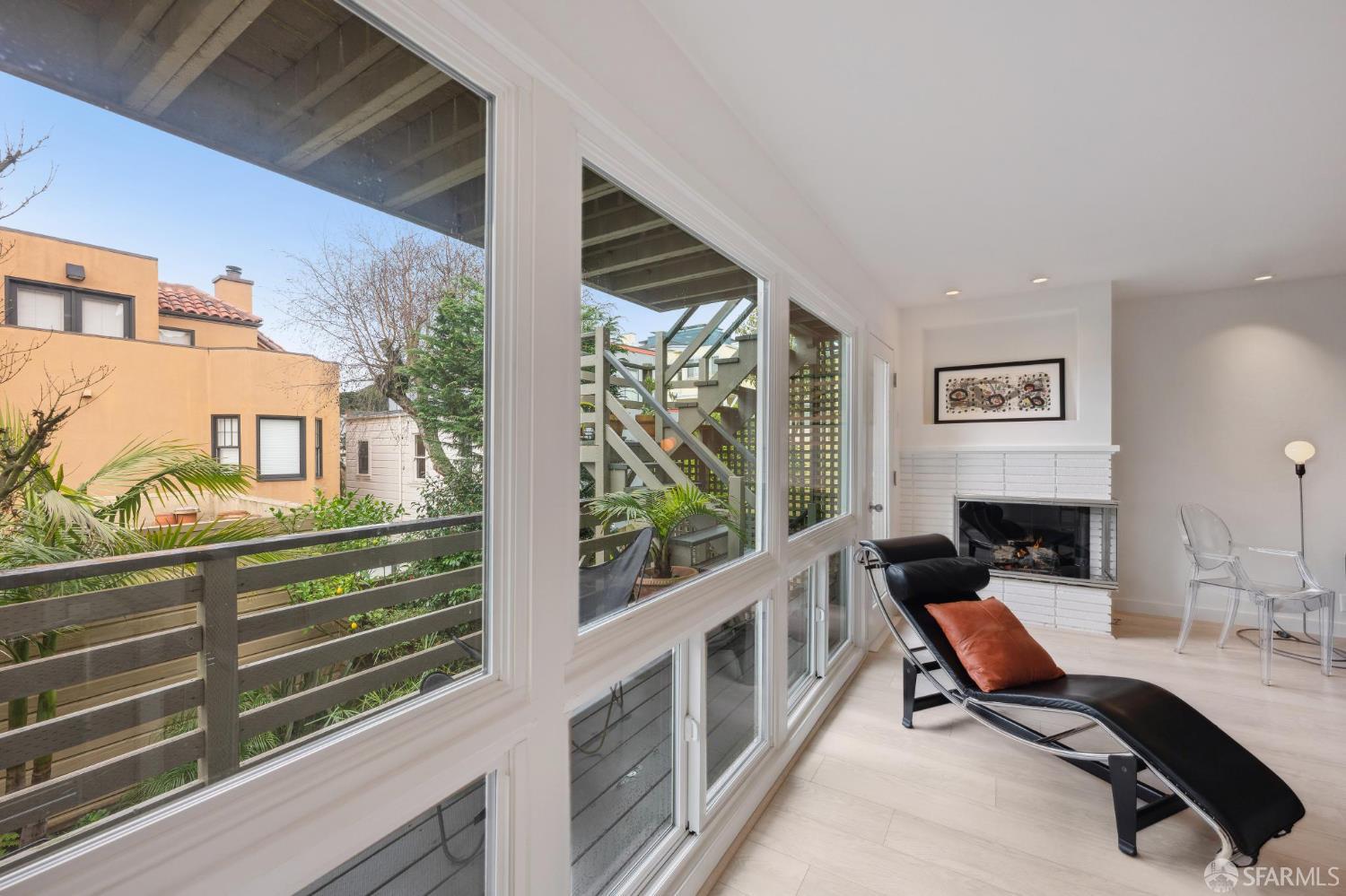 Detail Gallery Image 12 of 64 For 136 Clifford Ter, San Francisco,  CA 94117 - 3 Beds | 2 Baths