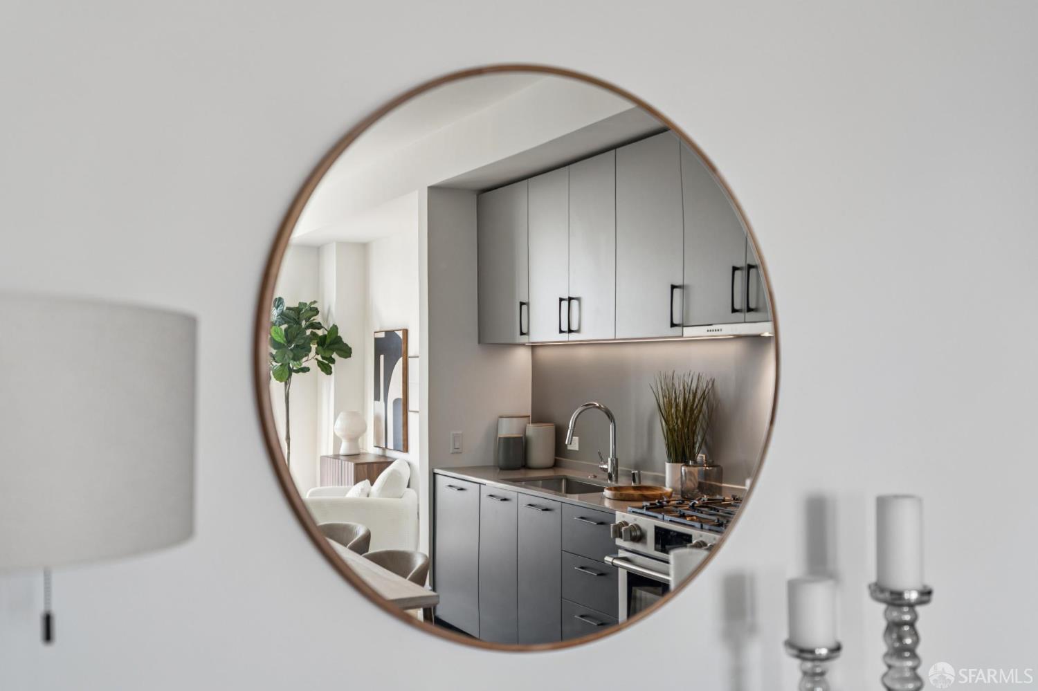 Photo #3: 426107067 Listing: Photo #3