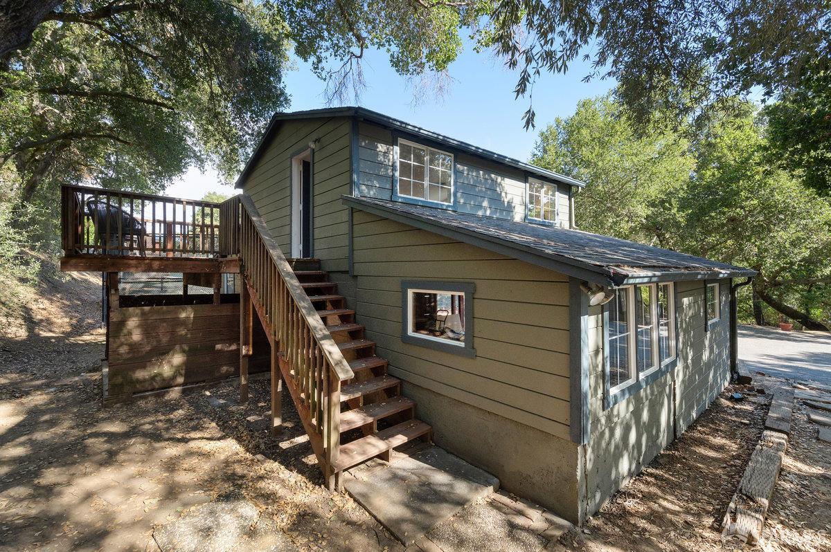 Detail Gallery Image 35 of 69 For 5262 Alhambra Valley Rd, Martinez,  CA 94553 - 5 Beds | 3/1 Baths