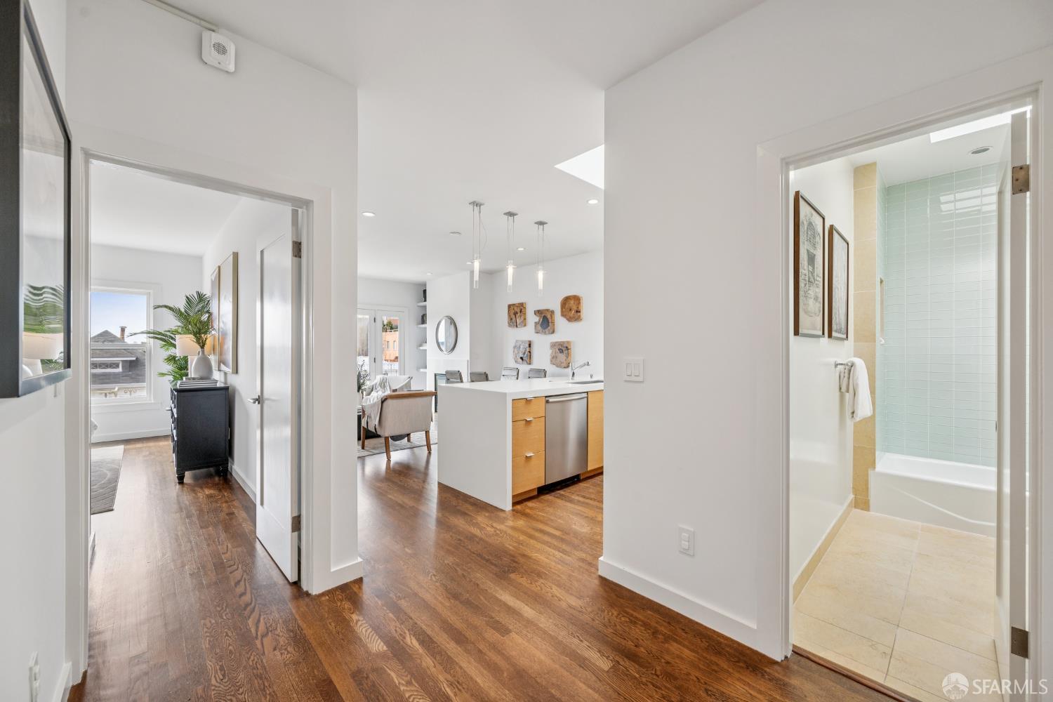 Detail Gallery Image 2 of 41 For 28 Parker Ave #302,  San Francisco,  CA 94118 - 2 Beds | 2 Baths