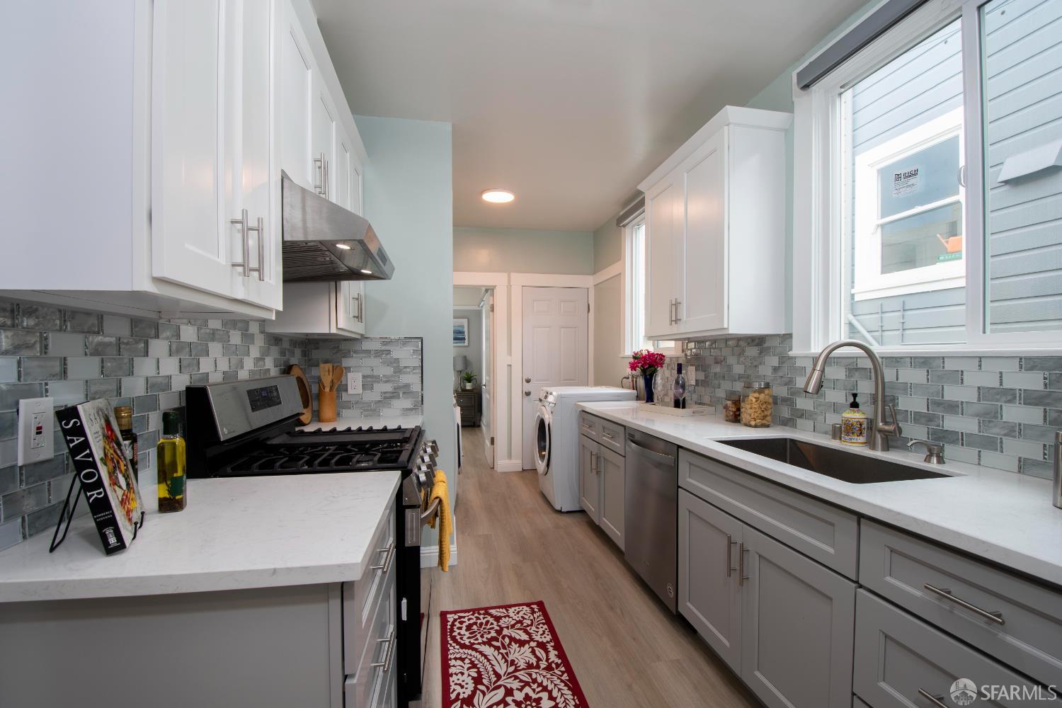 Detail Gallery Image 18 of 78 For 1482 18th Ave, San Francisco,  CA 94122 - – Beds | – Baths