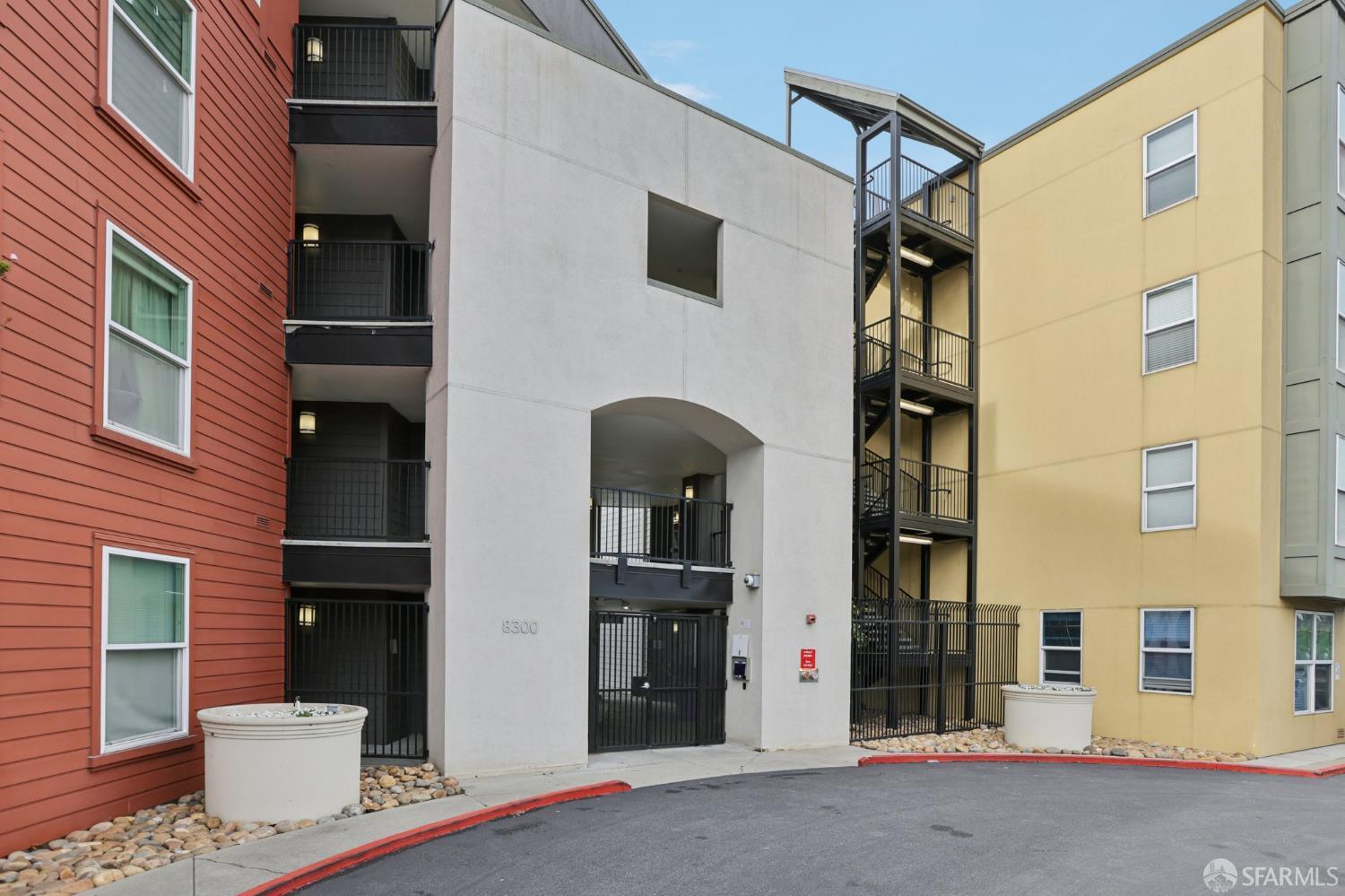 Detail Gallery Image 20 of 22 For 8300 Oceanview Ter #203,  San Francisco,  CA 94132 - 1 Beds | 1 Baths