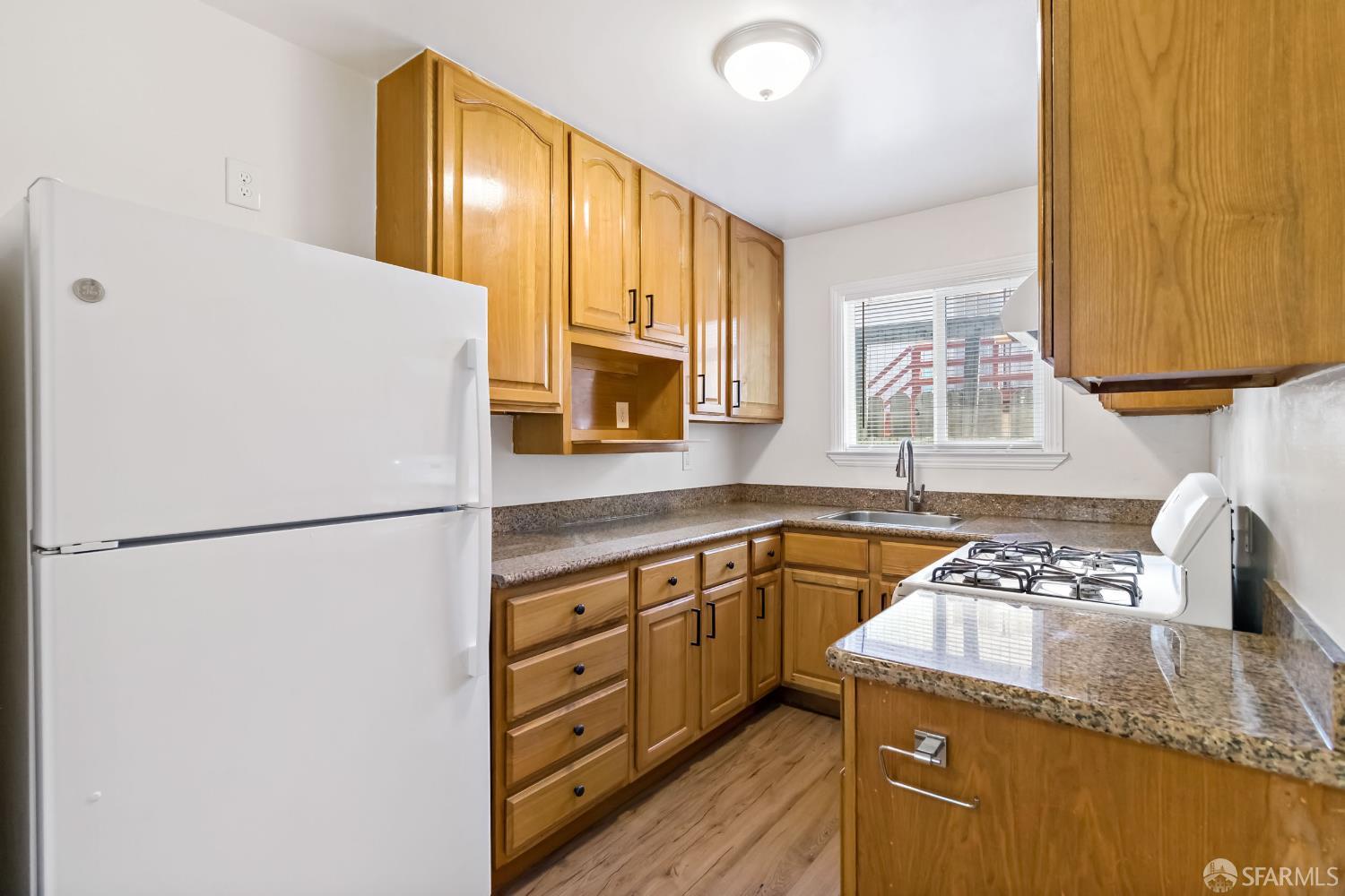 Detail Gallery Image 7 of 35 For 616 3rd St, Richmond,  CA 94801 - 3 Beds | 1 Baths