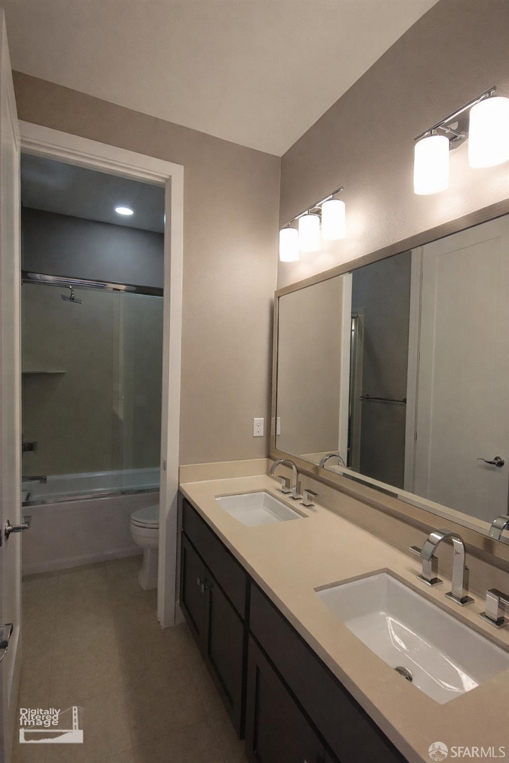 Detail Gallery Image 16 of 48 For 138 Summit Way #138,  San Francisco,  CA 94132 - 3 Beds | 2/1 Baths