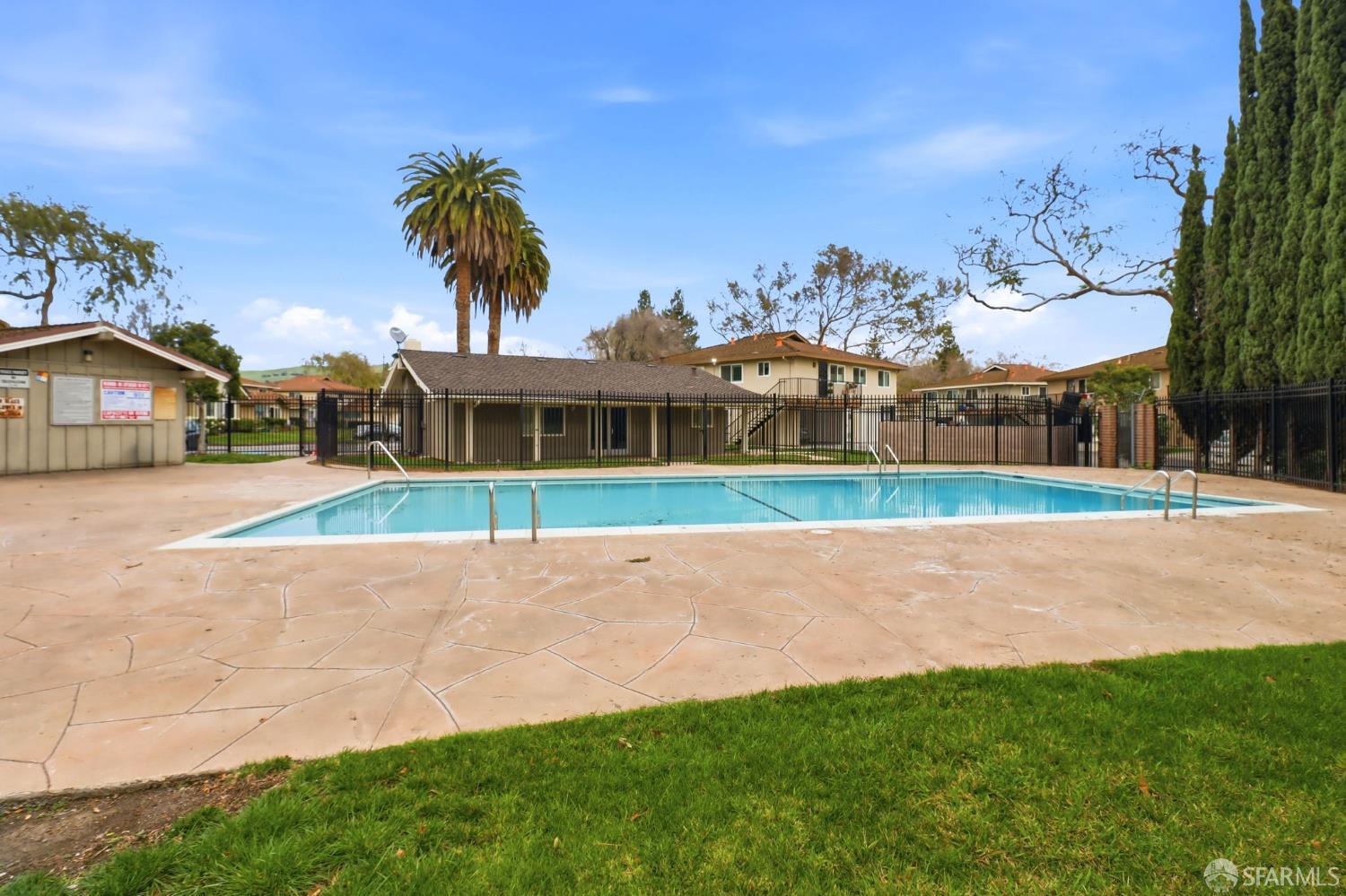 Detail Gallery Image 26 of 27 For 2505 Dillion Ct #3,  San Jose,  CA 95133 - 2 Beds | 1 Baths