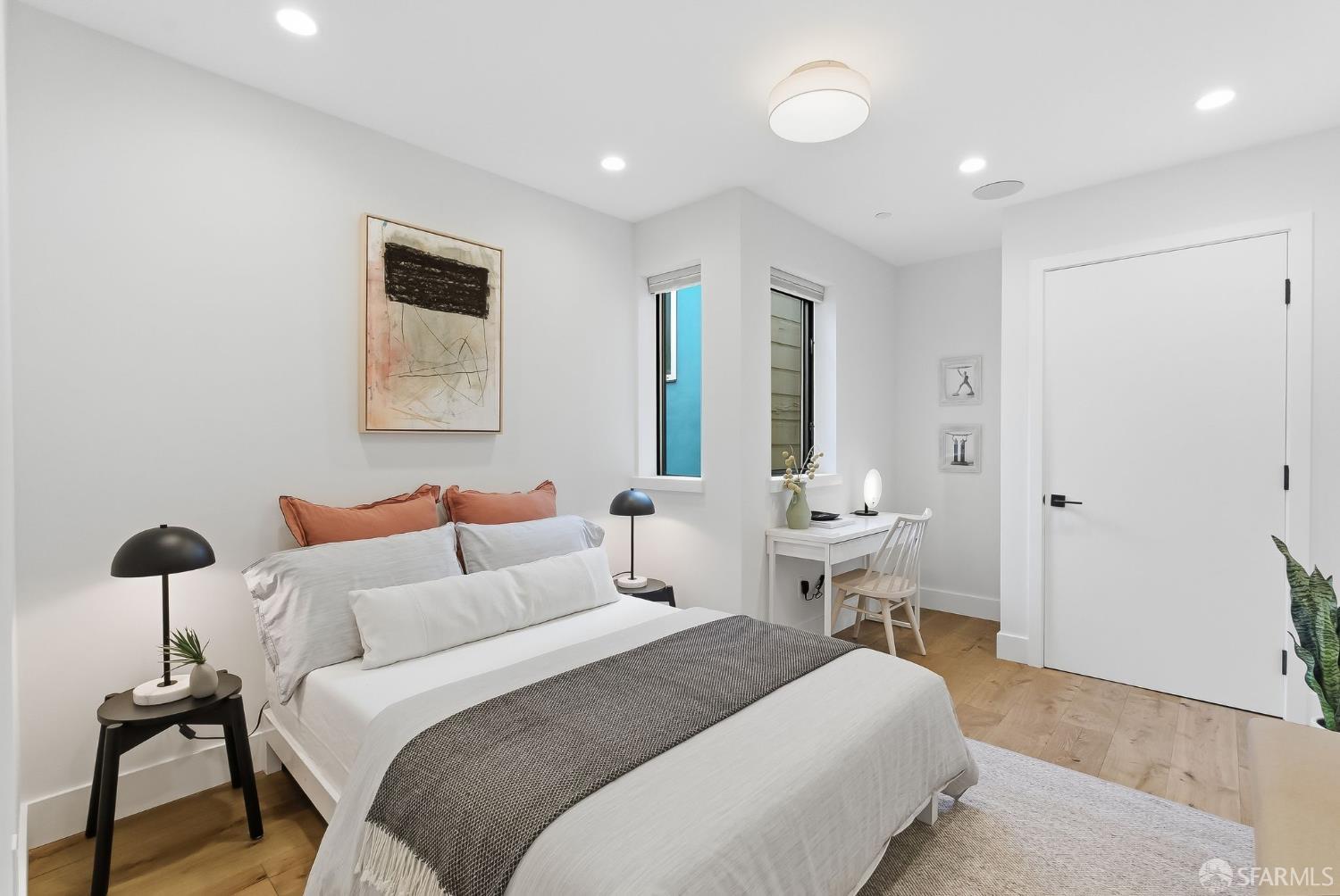 Detail Gallery Image 15 of 32 For 4171 24th St #201,  San Francisco,  CA 94114 - 2 Beds | 1 Baths