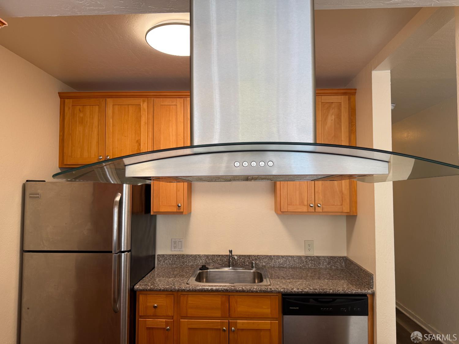 Detail Gallery Image 8 of 16 For 407 Sanchez St #2130,  San Francisco,  CA 94114 - 1 Beds | 1 Baths