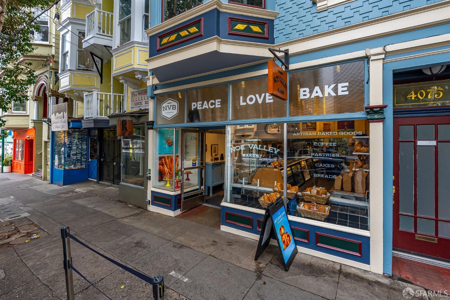 Detail Gallery Image 25 of 32 For 4171 24th St #201,  San Francisco,  CA 94114 - 2 Beds | 1 Baths