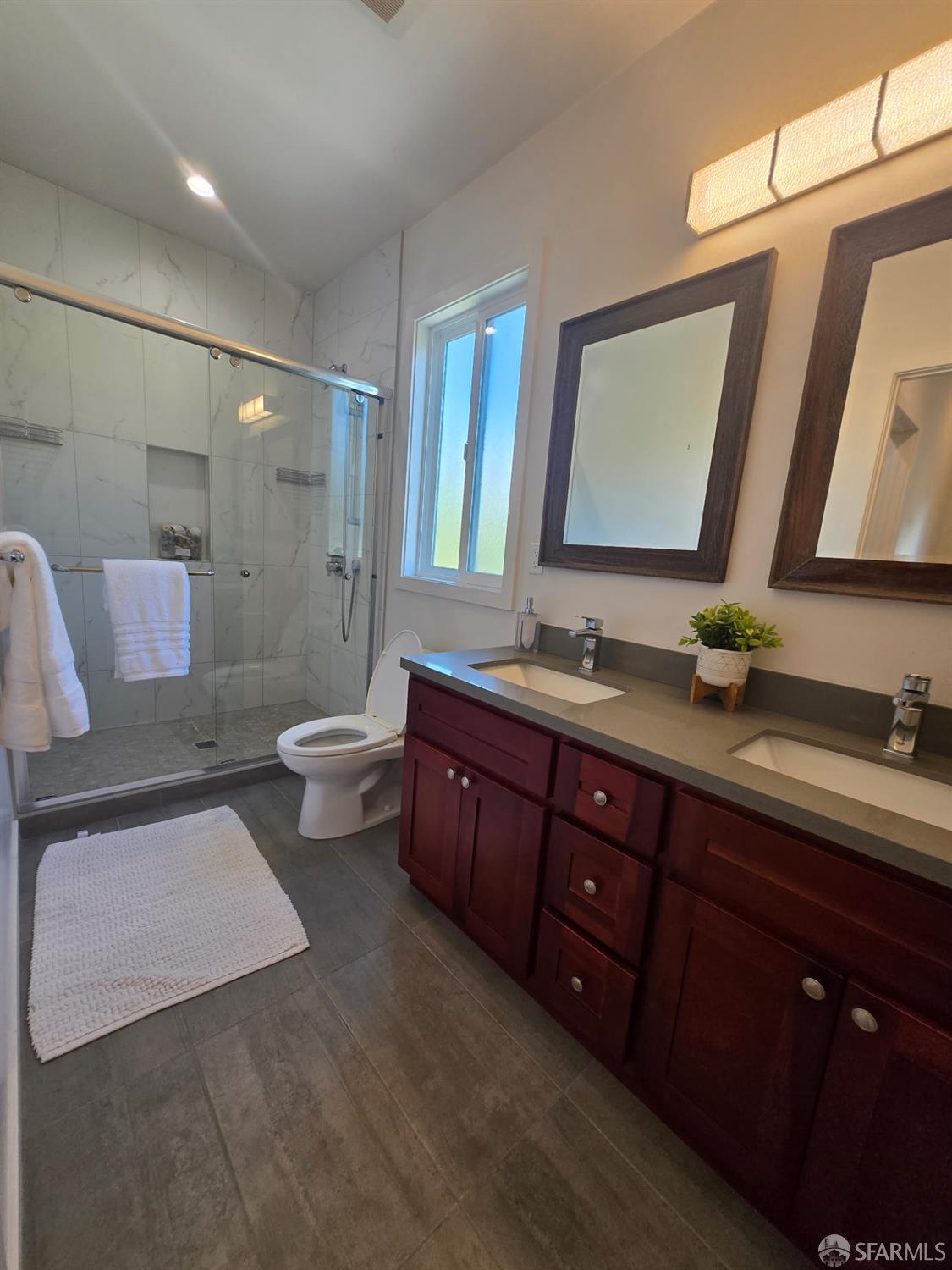 Detail Gallery Image 23 of 52 For 134 17th Ave, San Francisco,  CA 94121 - 9 Beds | 7 Baths