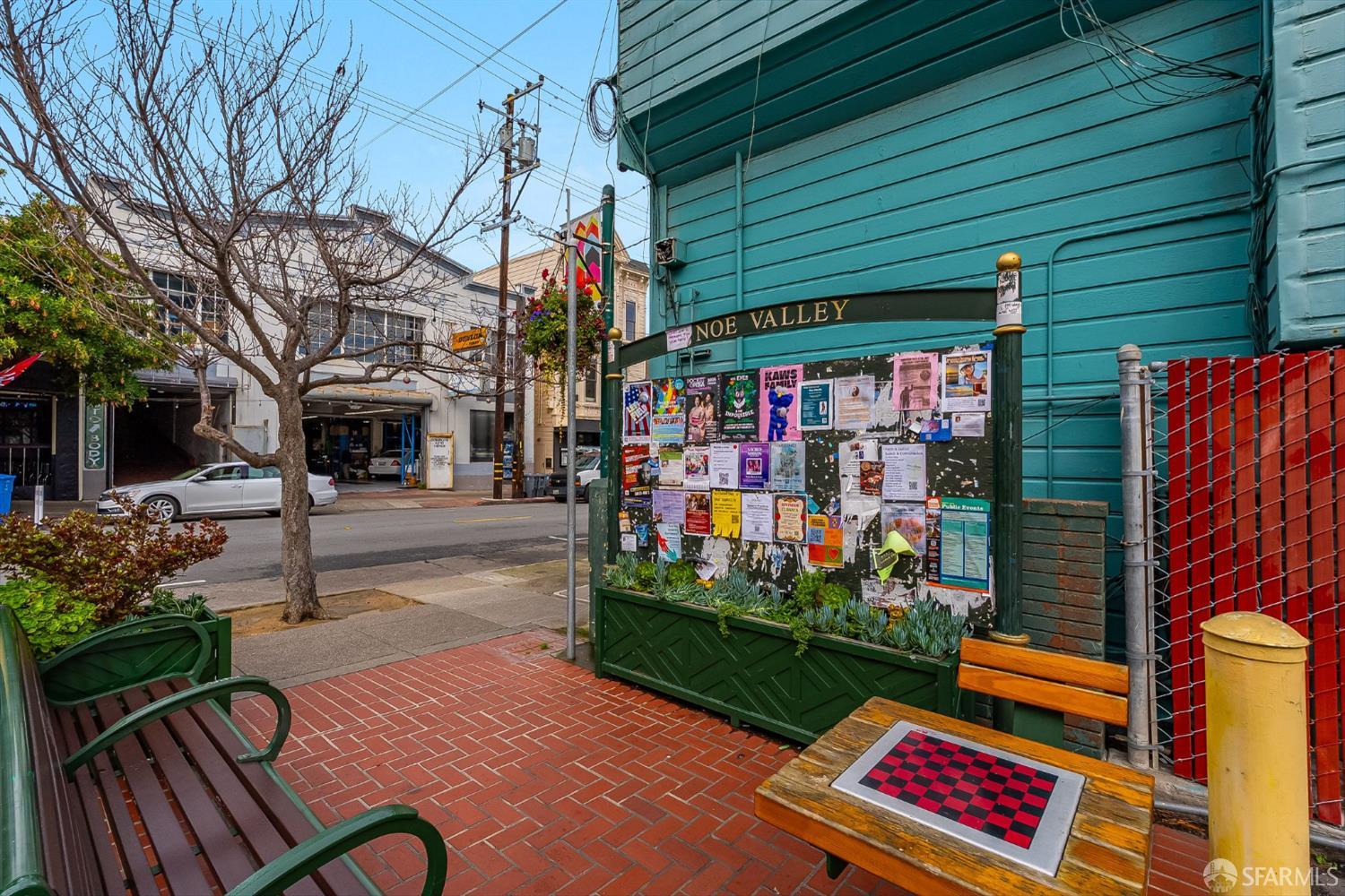 Detail Gallery Image 27 of 32 For 4171 24th St #201,  San Francisco,  CA 94114 - 2 Beds | 1 Baths
