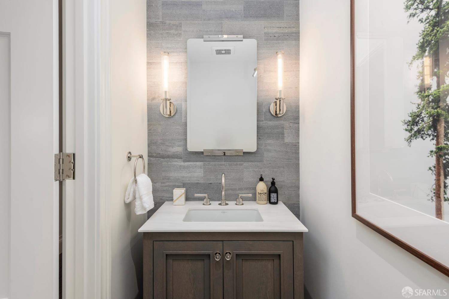 Photo #54: 426106837 Listing: Photo #54