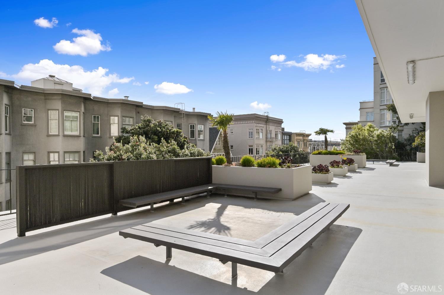 Detail Gallery Image 33 of 40 For 1333 Jones St #502,  San Francisco,  CA 94109 - 2 Beds | 2 Baths