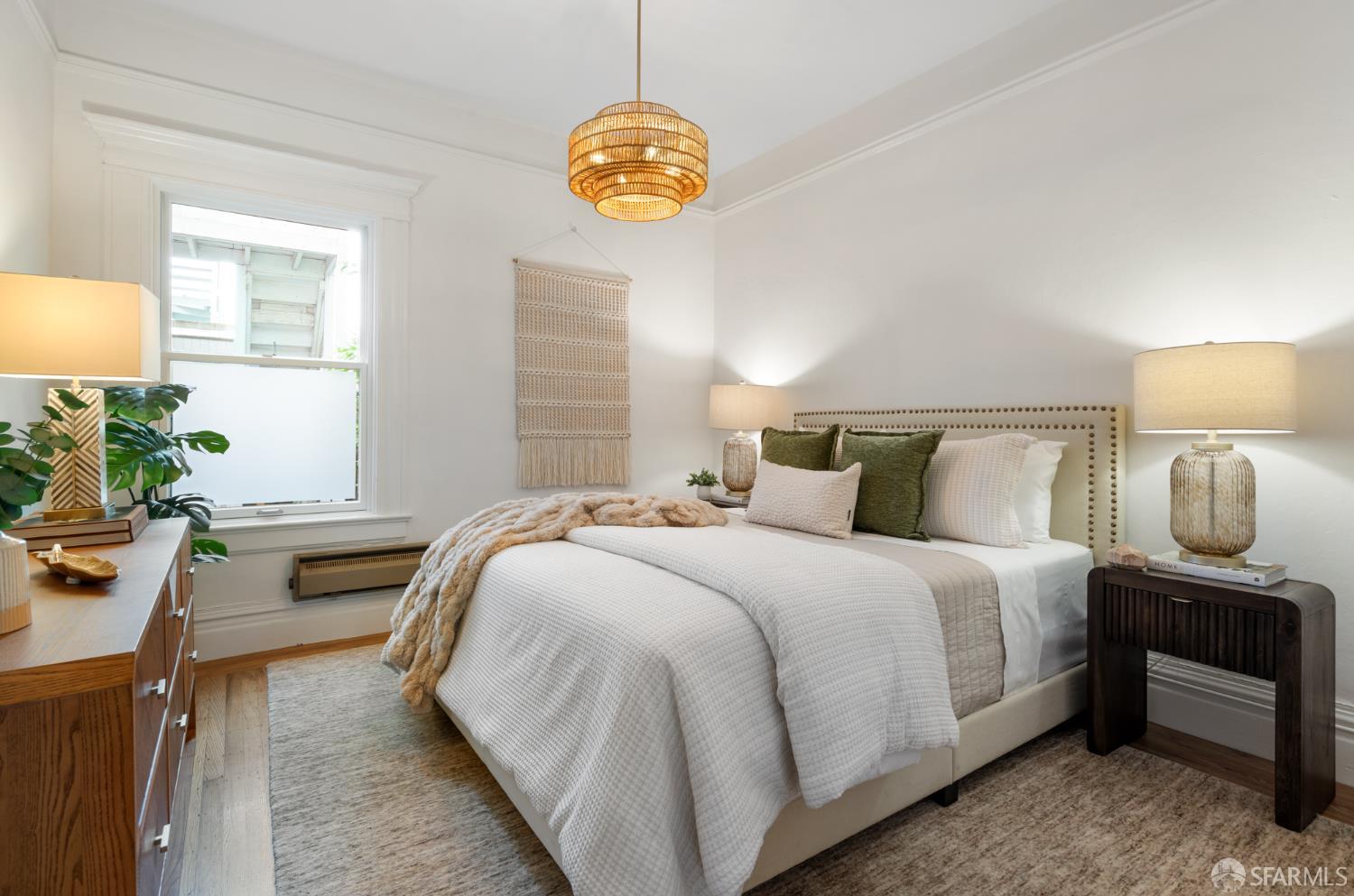 Detail Gallery Image 13 of 19 For 1588 Waller St, San Francisco,  CA 94117 - 2 Beds | 1 Baths