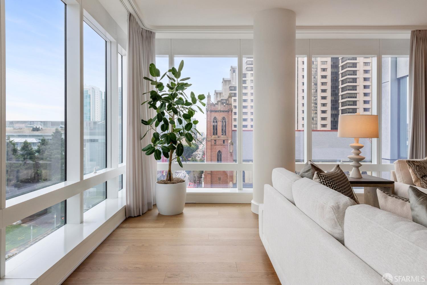 Photo #8: 426106837 Listing: Photo #8