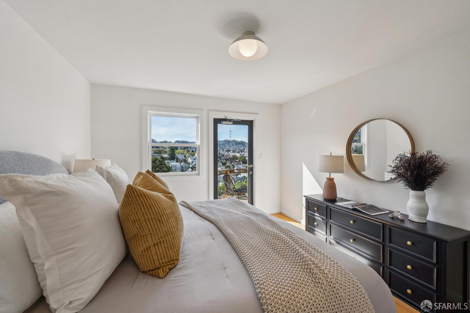 Detail Gallery Image 35 of 81 For 250 Peralta Ave, San Francisco,  CA 94110 - 4 Beds | 3 Baths