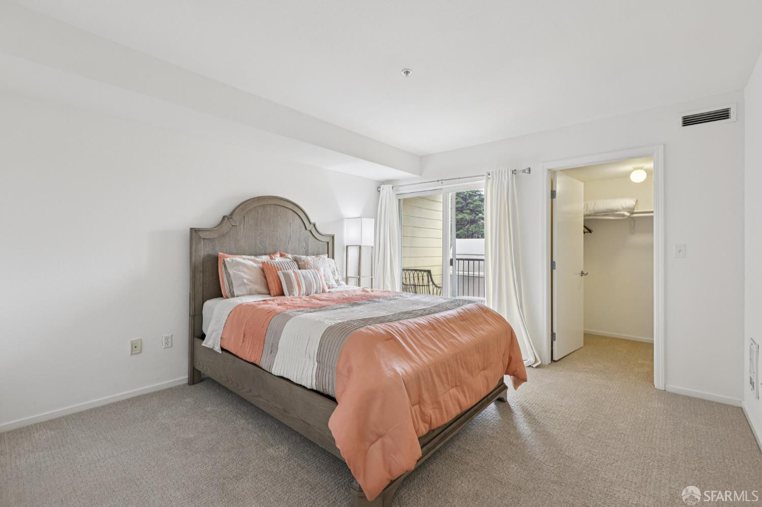 Detail Gallery Image 9 of 22 For 8300 Oceanview Ter #203,  San Francisco,  CA 94132 - 1 Beds | 1 Baths