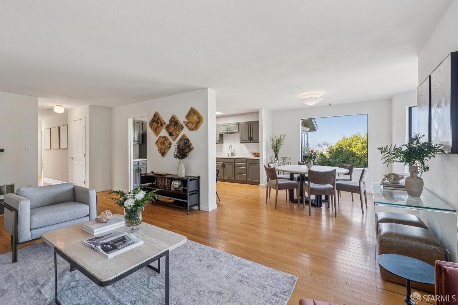 Detail Gallery Image 17 of 81 For 250 Peralta Ave, San Francisco,  CA 94110 - 4 Beds | 3 Baths