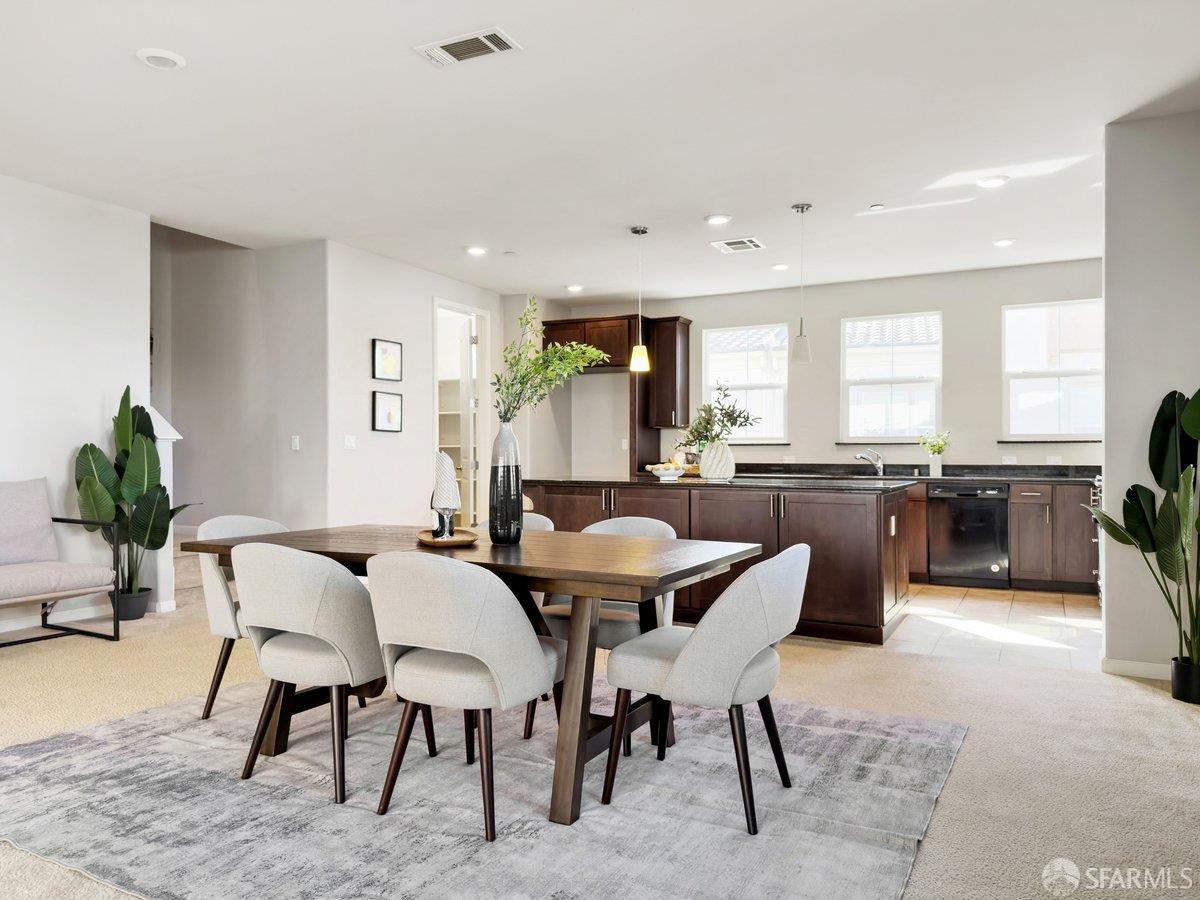 Detail Gallery Image 8 of 45 For 1017 Ocean View Ave, Daly City,  CA 94014 - 3 Beds | 2/1 Baths