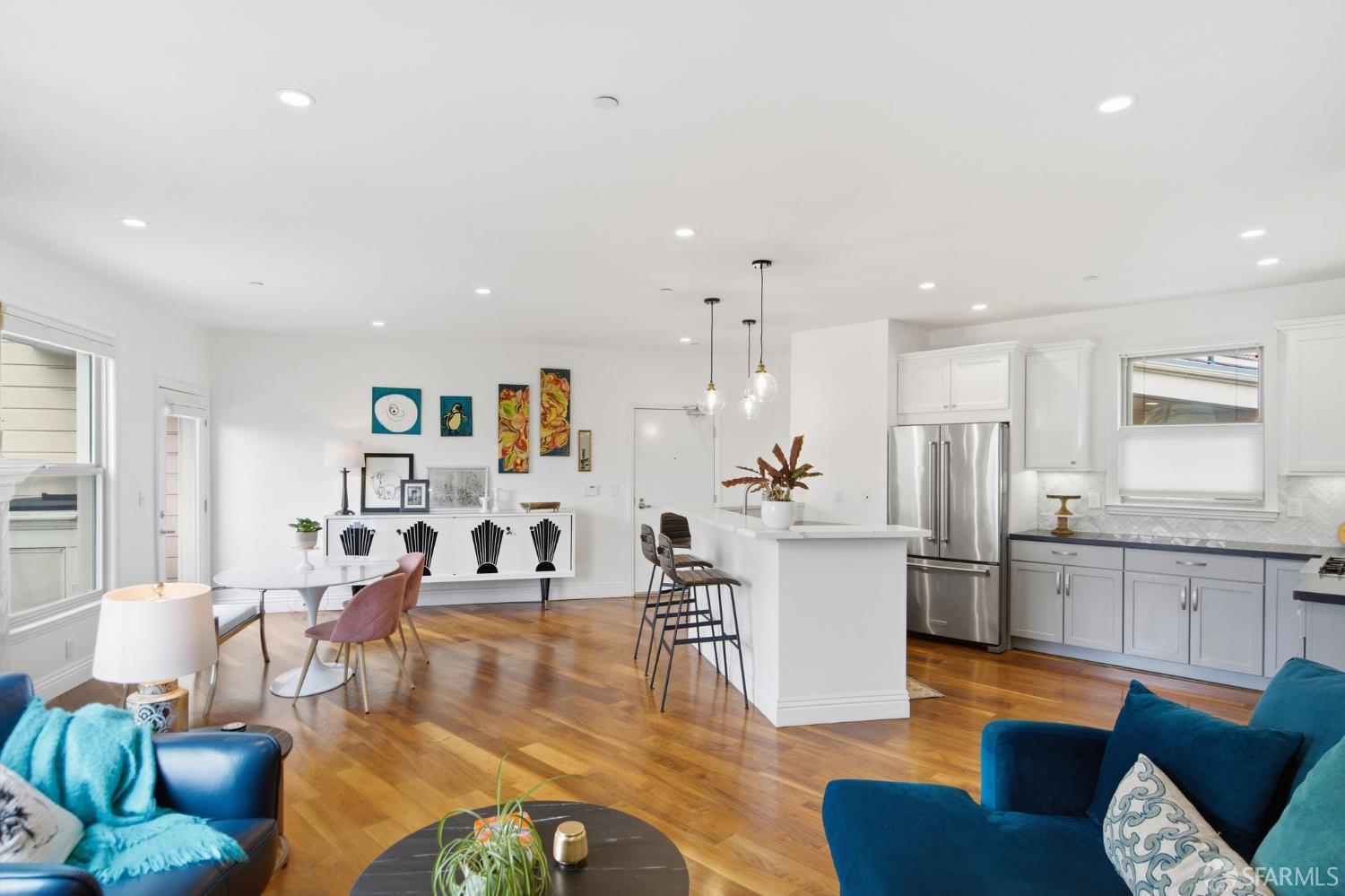 Detail Gallery Image 8 of 29 For 1699 Valencia St #306,  San Francisco,  CA 94110 - 2 Beds | 2 Baths