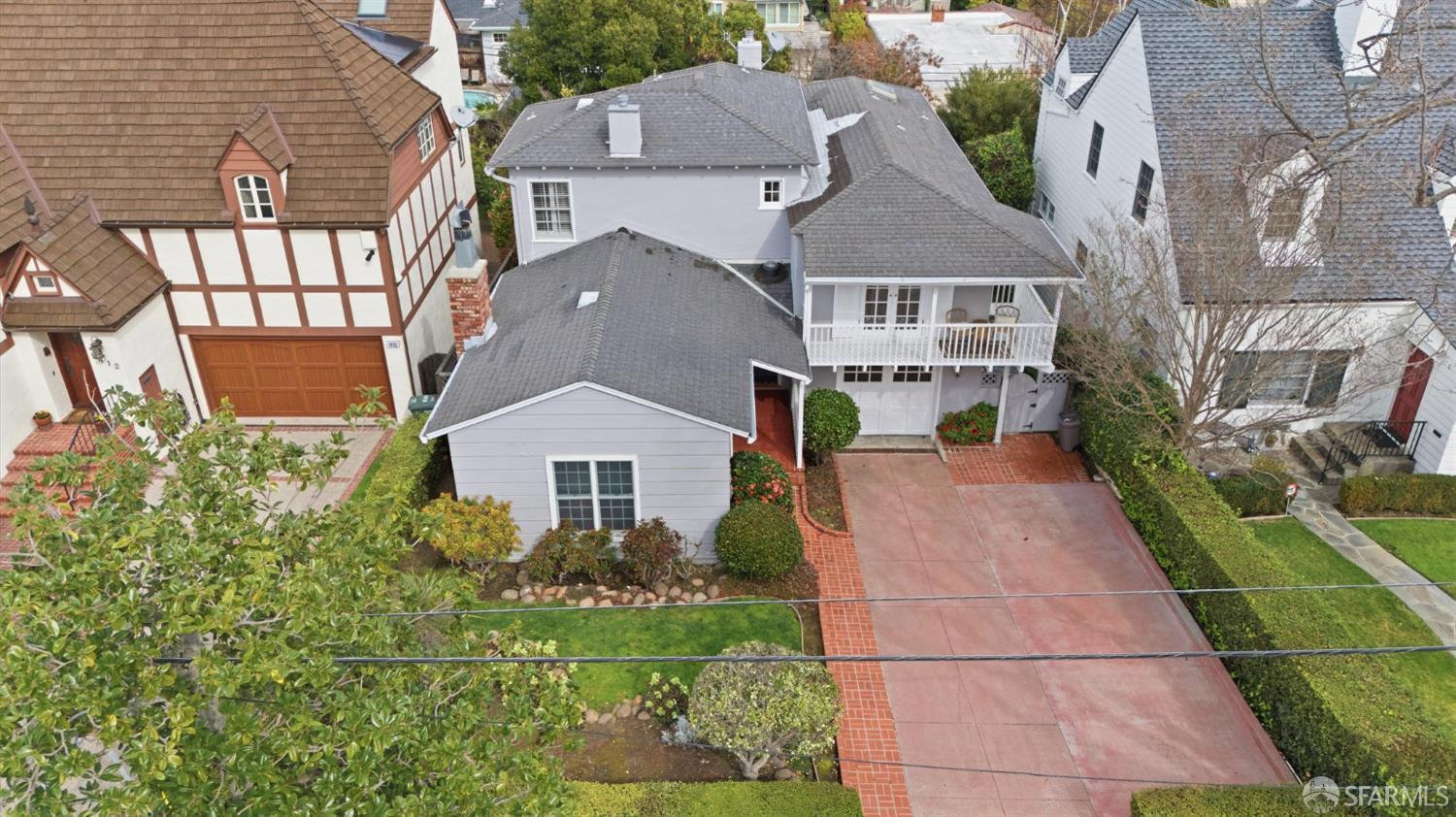 Detail Gallery Image 77 of 84 For 1408 Alvarado Ave, Burlingame,  CA 94010 - 4 Beds | 3 Baths