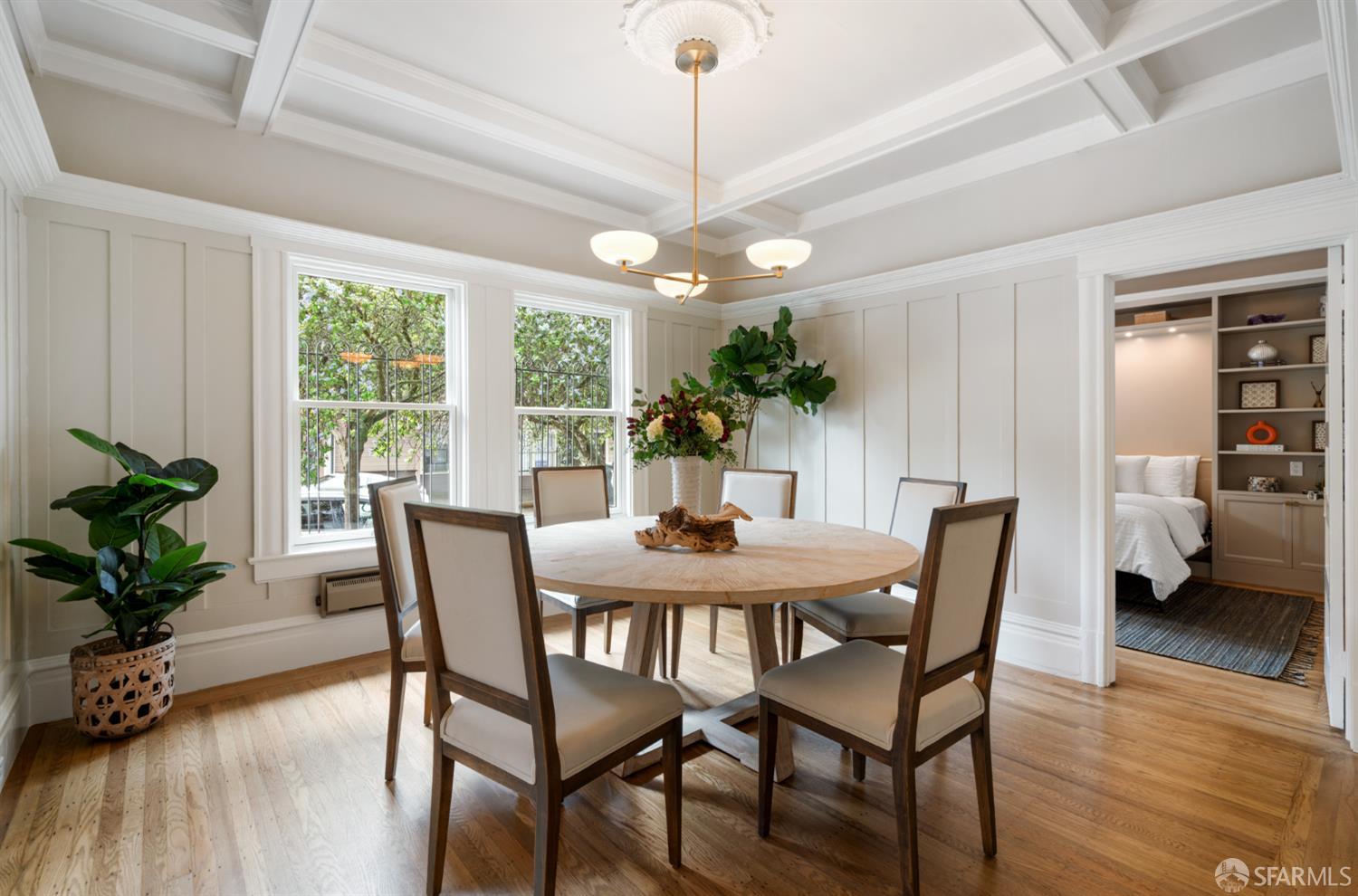 Detail Gallery Image 5 of 19 For 1588 Waller St, San Francisco,  CA 94117 - 2 Beds | 1 Baths