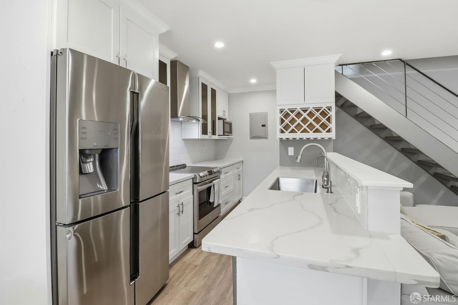 Detail Gallery Image 9 of 27 For 2505 Dillion Ct #3,  San Jose,  CA 95133 - 2 Beds | 1 Baths