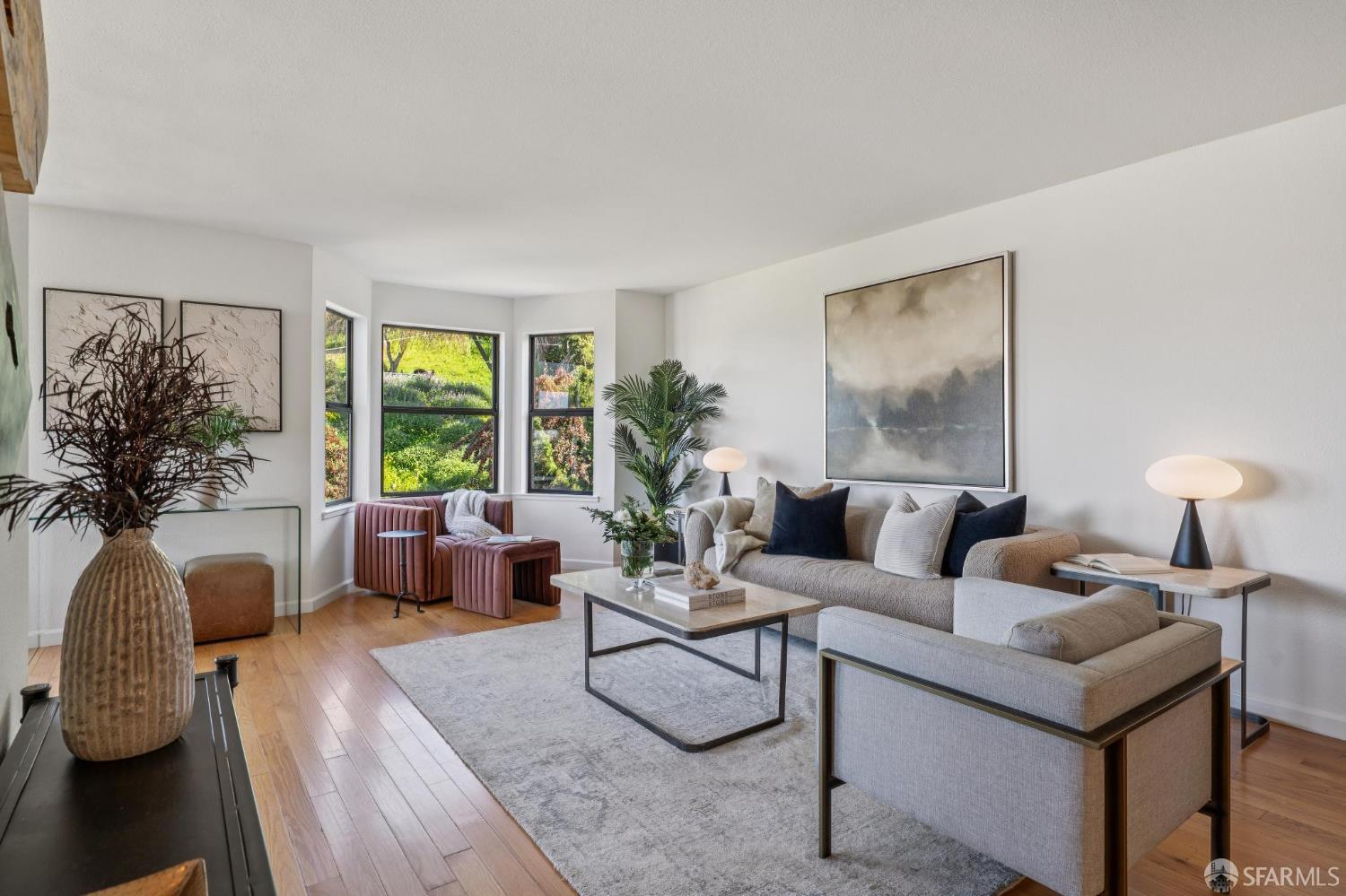 Detail Gallery Image 15 of 81 For 250 Peralta Ave, San Francisco,  CA 94110 - 4 Beds | 3 Baths