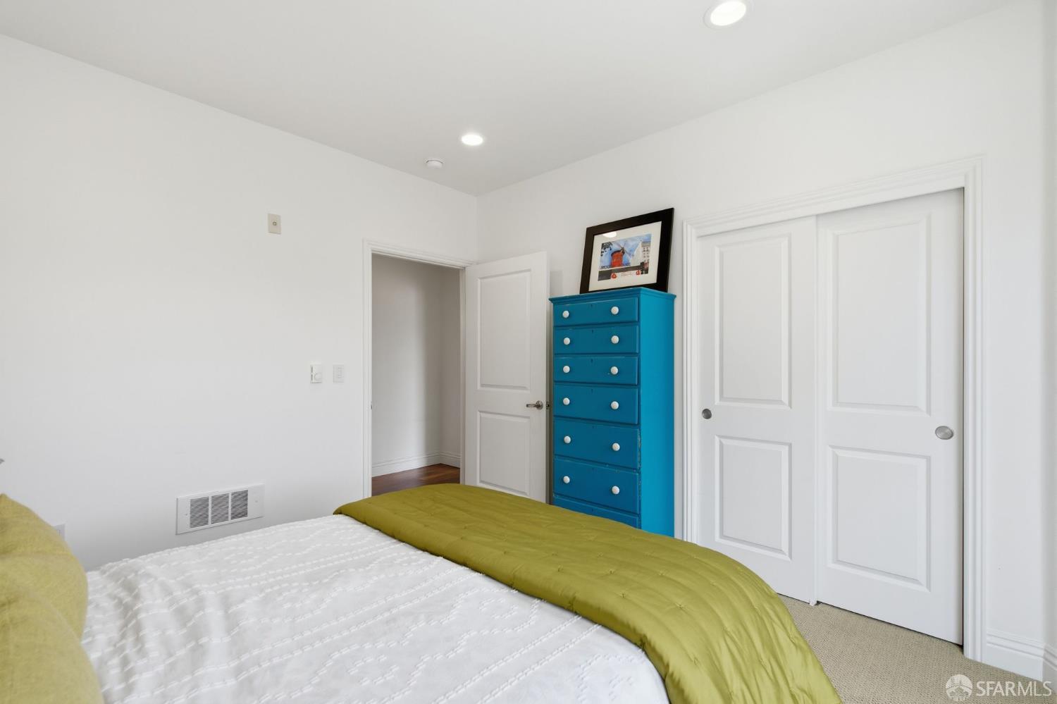 Detail Gallery Image 19 of 29 For 1699 Valencia St #306,  San Francisco,  CA 94110 - 2 Beds | 2 Baths