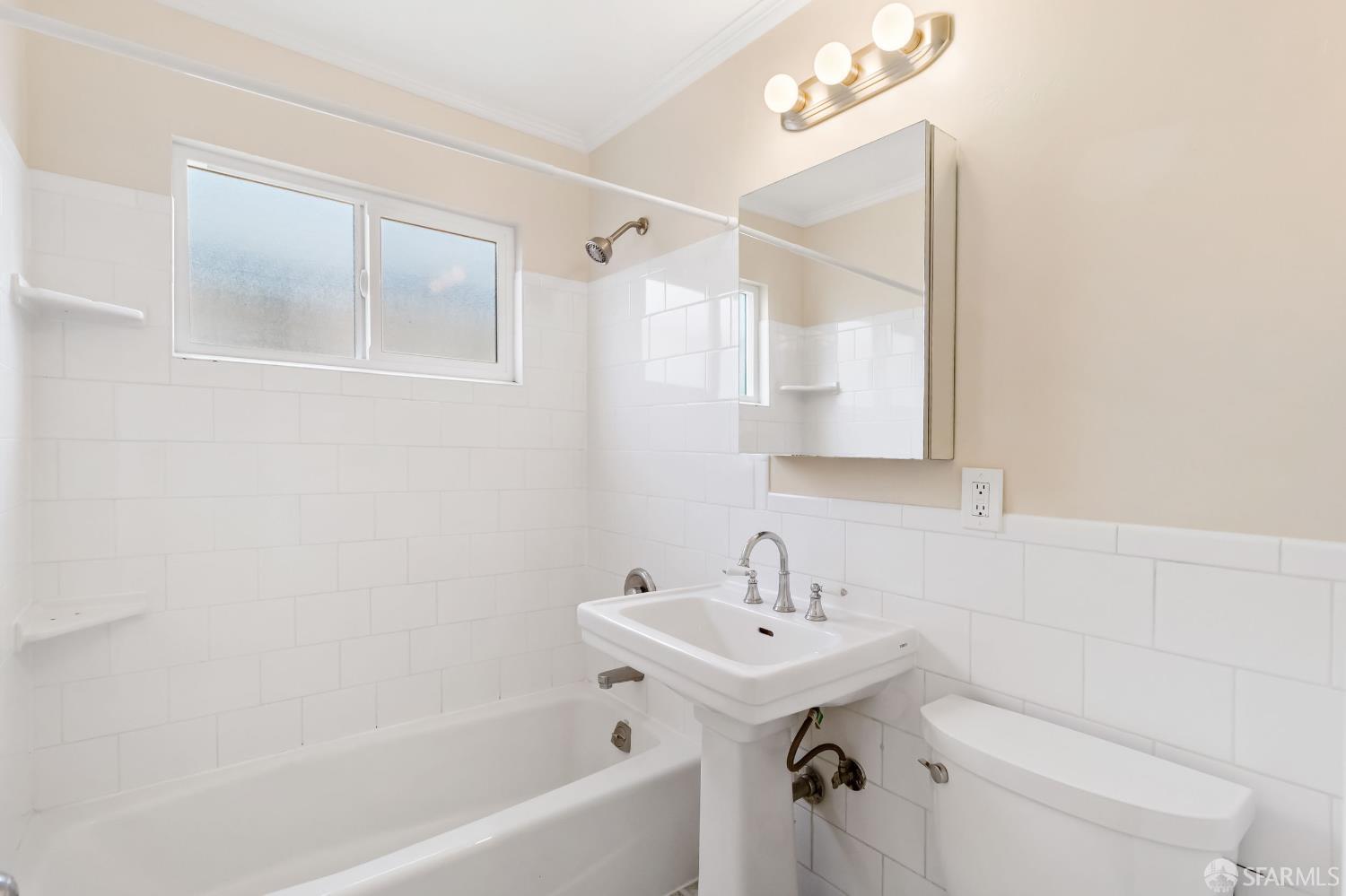 Detail Gallery Image 16 of 35 For 616 3rd St, Richmond,  CA 94801 - 3 Beds | 1 Baths