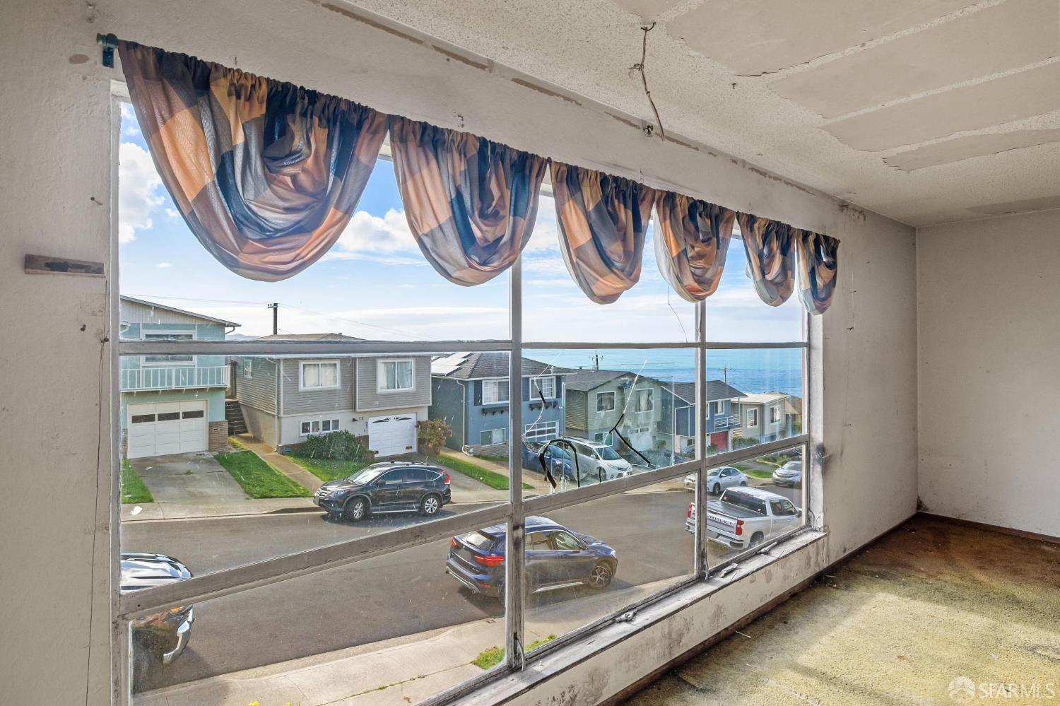 Detail Gallery Image 11 of 20 For 60 Rockford Ave, Daly City,  CA 94015 - 3 Beds | 1/1 Baths