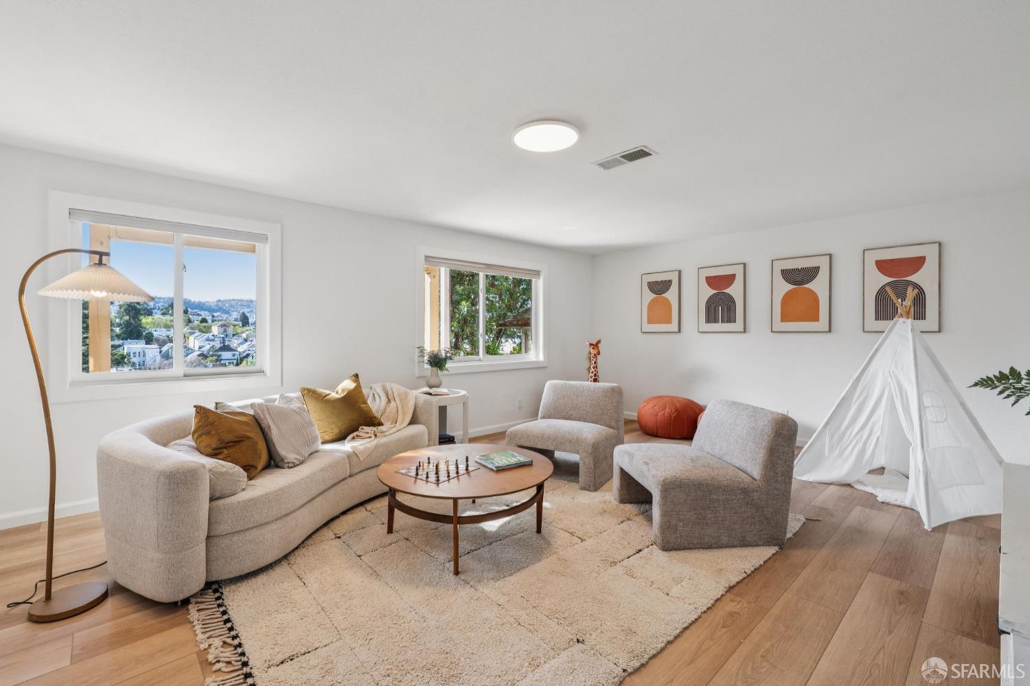 Detail Gallery Image 58 of 81 For 250 Peralta Ave, San Francisco,  CA 94110 - 4 Beds | 3 Baths