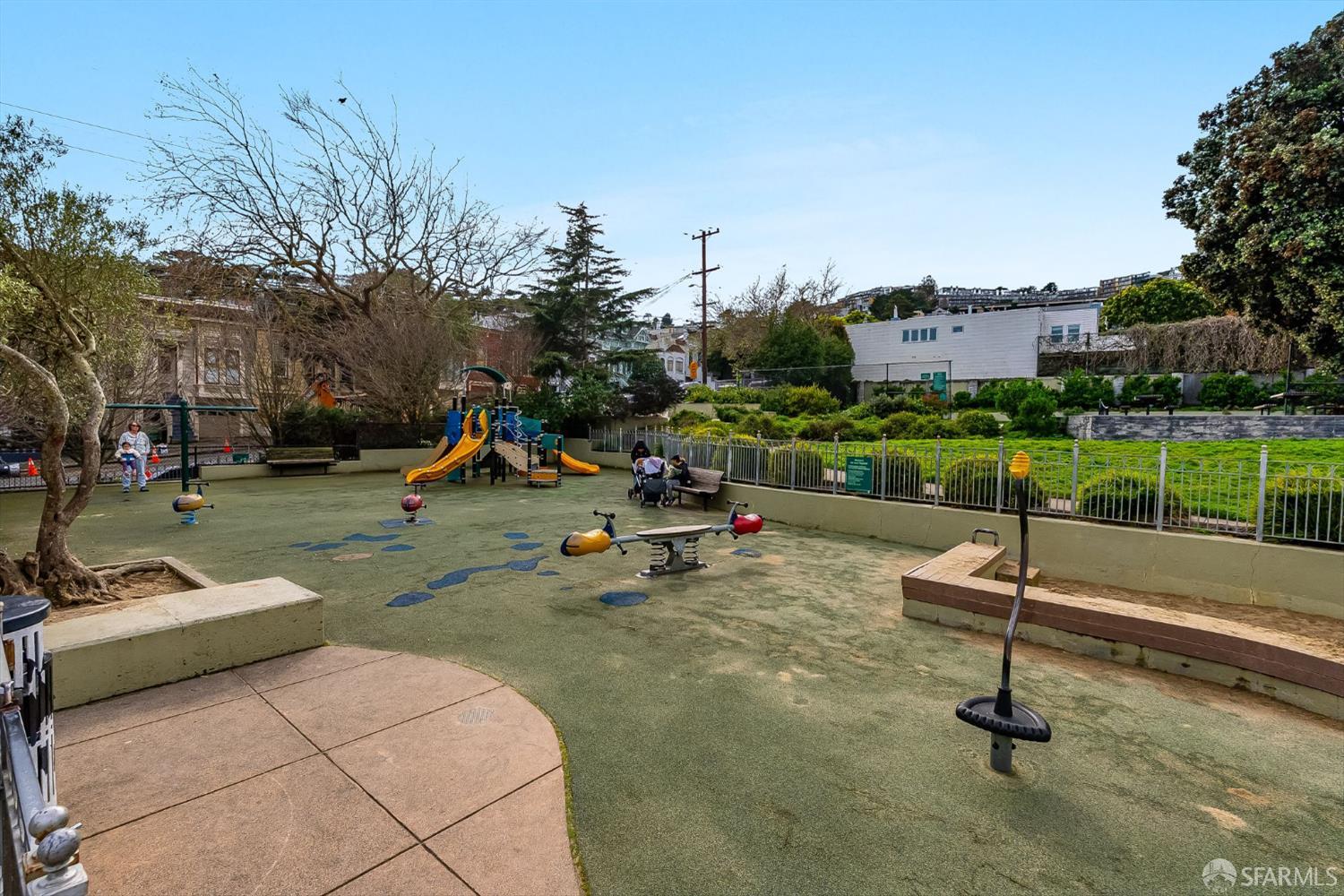 Detail Gallery Image 21 of 32 For 4171 24th St #201,  San Francisco,  CA 94114 - 2 Beds | 1 Baths