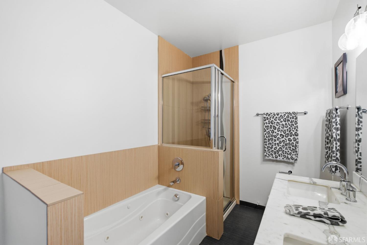 Detail Gallery Image 15 of 29 For 1699 Valencia St #306,  San Francisco,  CA 94110 - 2 Beds | 2 Baths