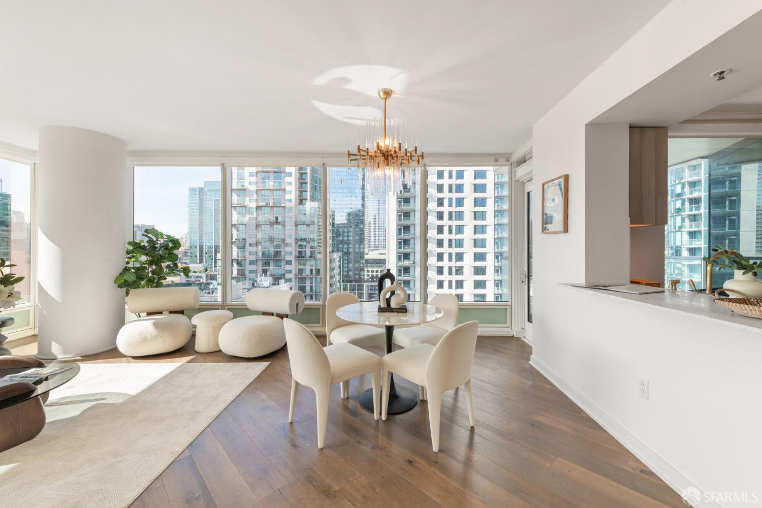 Detail Gallery Image 4 of 36 For 401 Harrison St 13b,  San Francisco,  CA 94105 - 2 Beds | 2 Baths