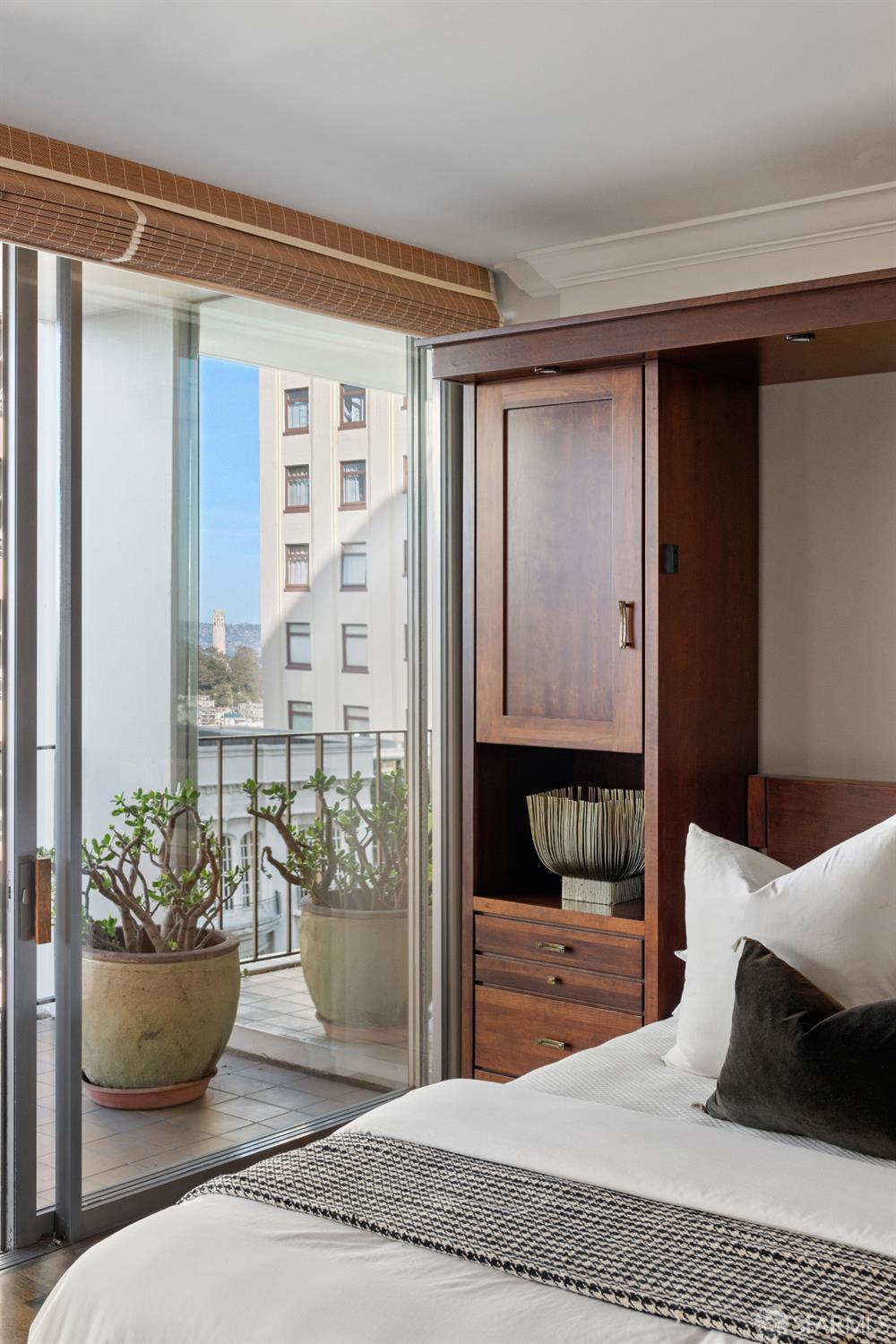 Detail Gallery Image 30 of 40 For 1333 Jones St #502,  San Francisco,  CA 94109 - 2 Beds | 2 Baths