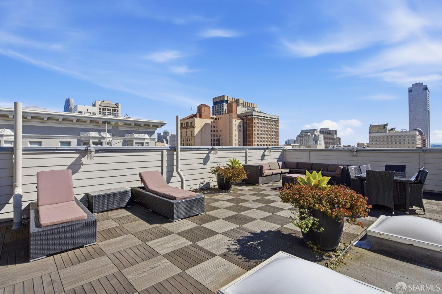 Detail Gallery Image 22 of 24 For 901 Bush St #103,  San Francisco,  CA 94109 - 1 Beds | 1 Baths