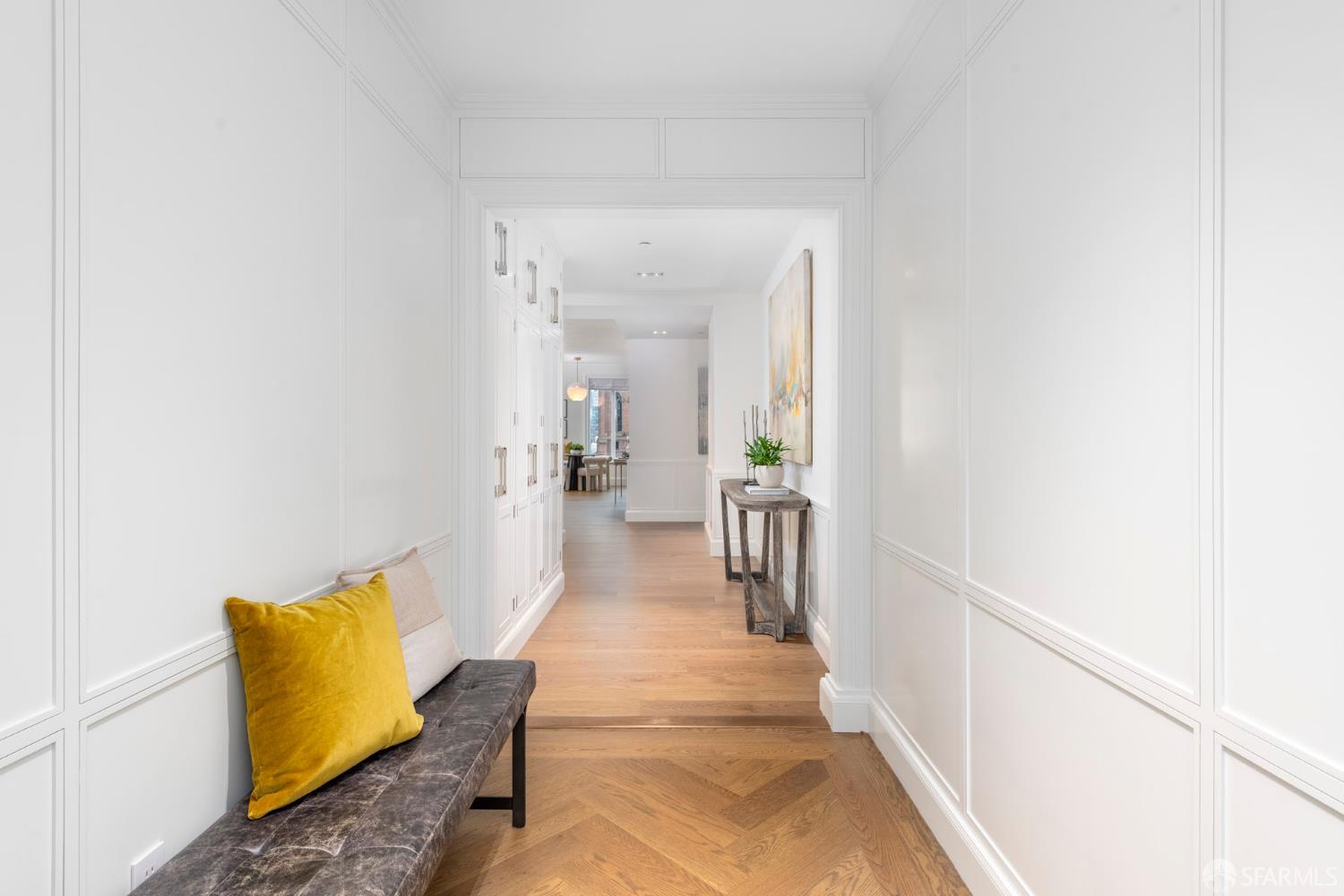 Photo #3: 426106837 Listing: Photo #3