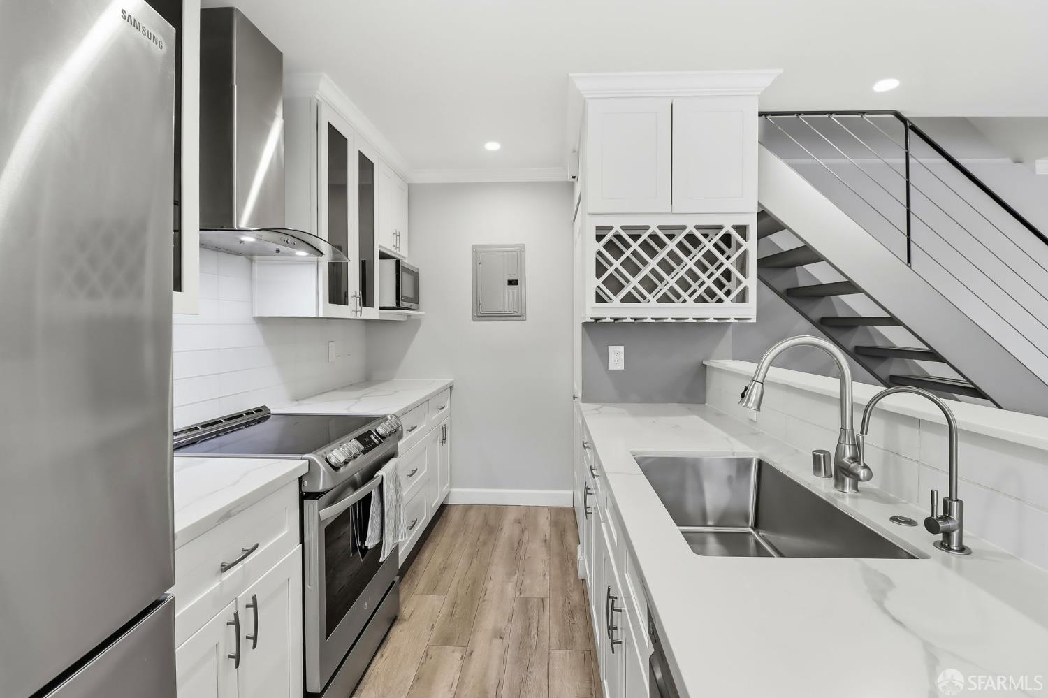 Detail Gallery Image 10 of 27 For 2505 Dillion Ct #3,  San Jose,  CA 95133 - 2 Beds | 1 Baths