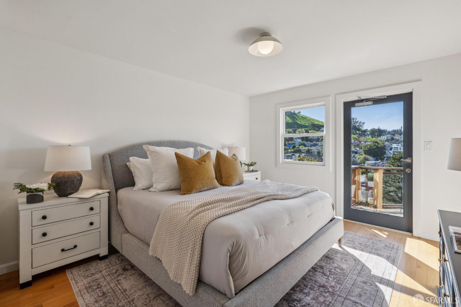 Detail Gallery Image 32 of 81 For 250 Peralta Ave, San Francisco,  CA 94110 - 4 Beds | 3 Baths