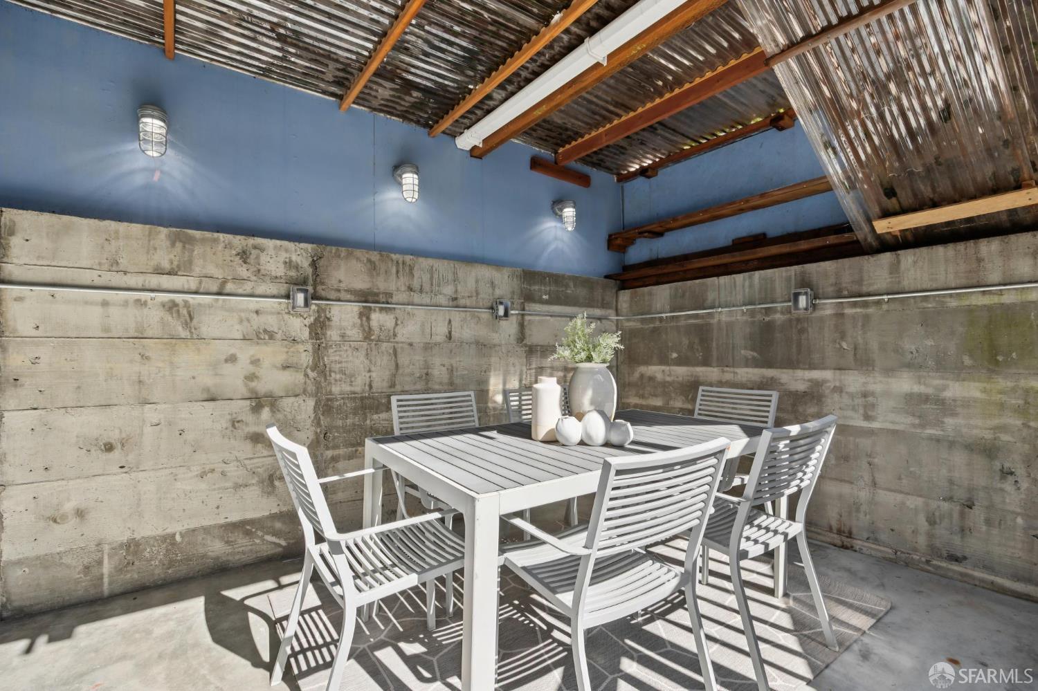 Detail Gallery Image 44 of 92 For 537 Moultrie St, San Francisco,  CA 94110 - 2 Beds | 2/1 Baths