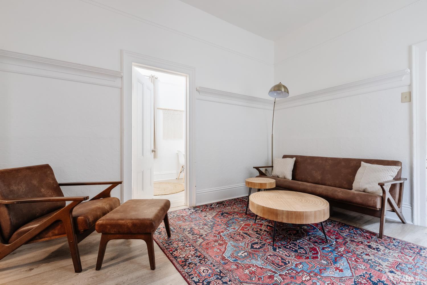 Detail Gallery Image 5 of 46 For 832 Florida St, San Francisco,  CA 94110 - – Beds | – Baths