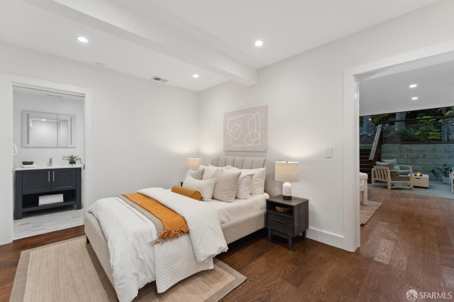 Detail Gallery Image 66 of 92 For 537 Moultrie St, San Francisco,  CA 94110 - 2 Beds | 2/1 Baths