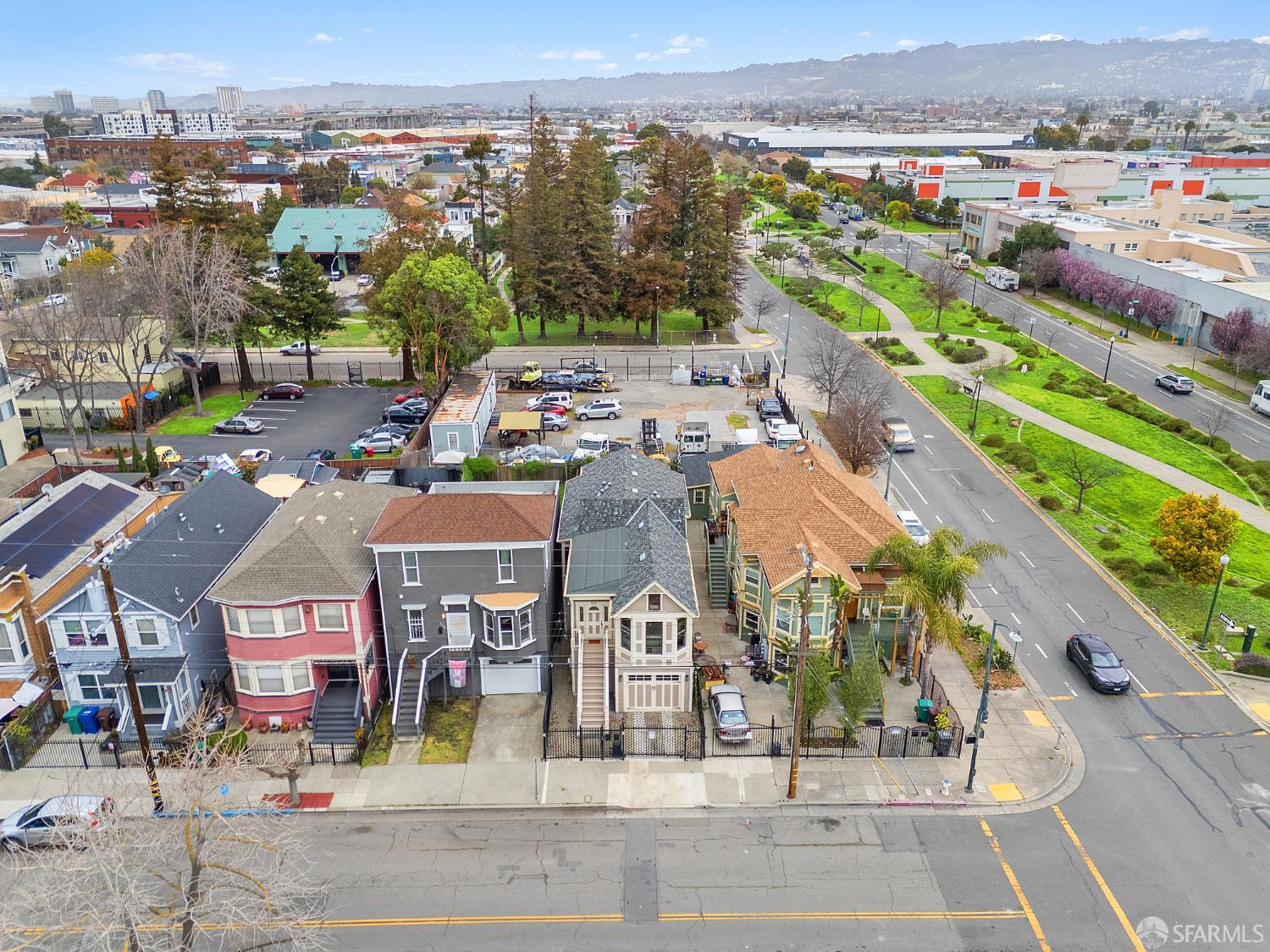 Detail Gallery Image 67 of 75 For 1414 12th St, Oakland,  CA 94607 - – Beds | – Baths